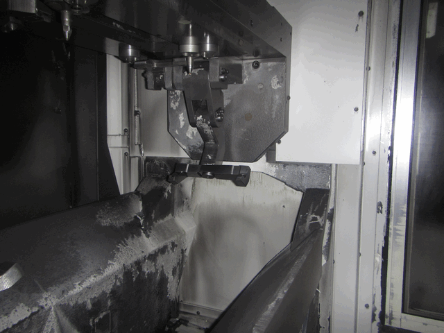 Horizontal CNC Machining Center - Image 12 of 20