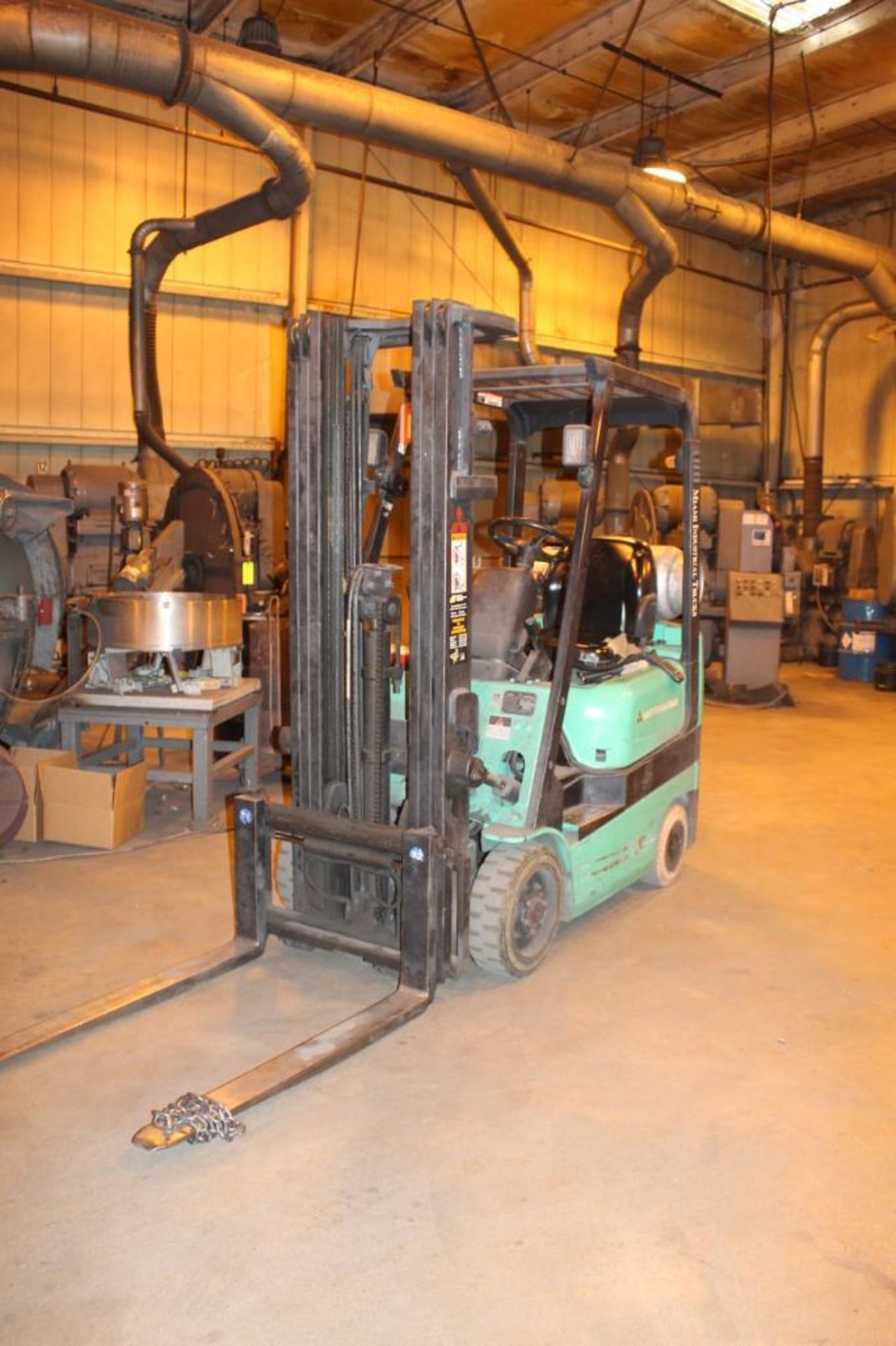 Mitsubishi Model FGC15K Forklift - Image 6 of 9