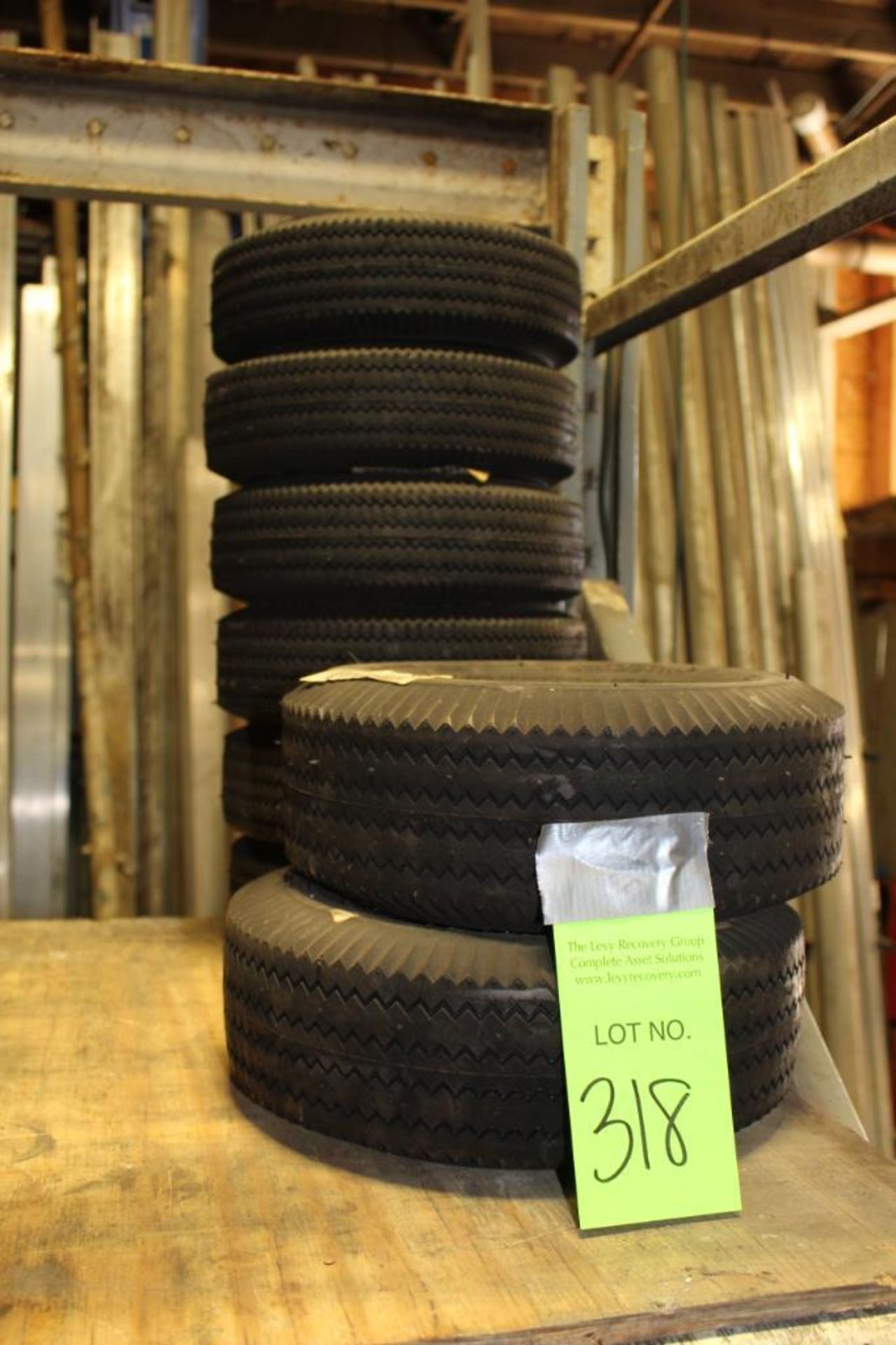 Lot of 8 tires