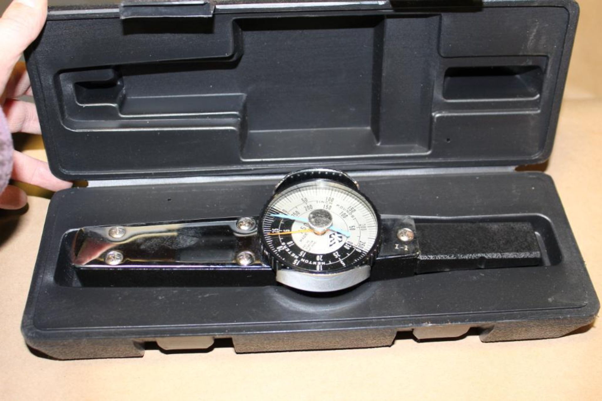 Dial Torque Wrench Model 75025