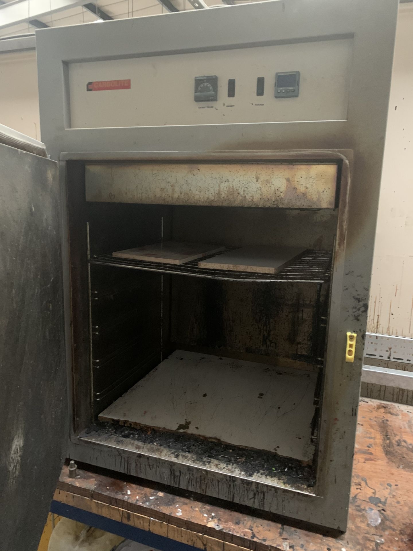 Car Bolits electric BATCH OVEN 660 x 660 x 710mm - Image 2 of 2
