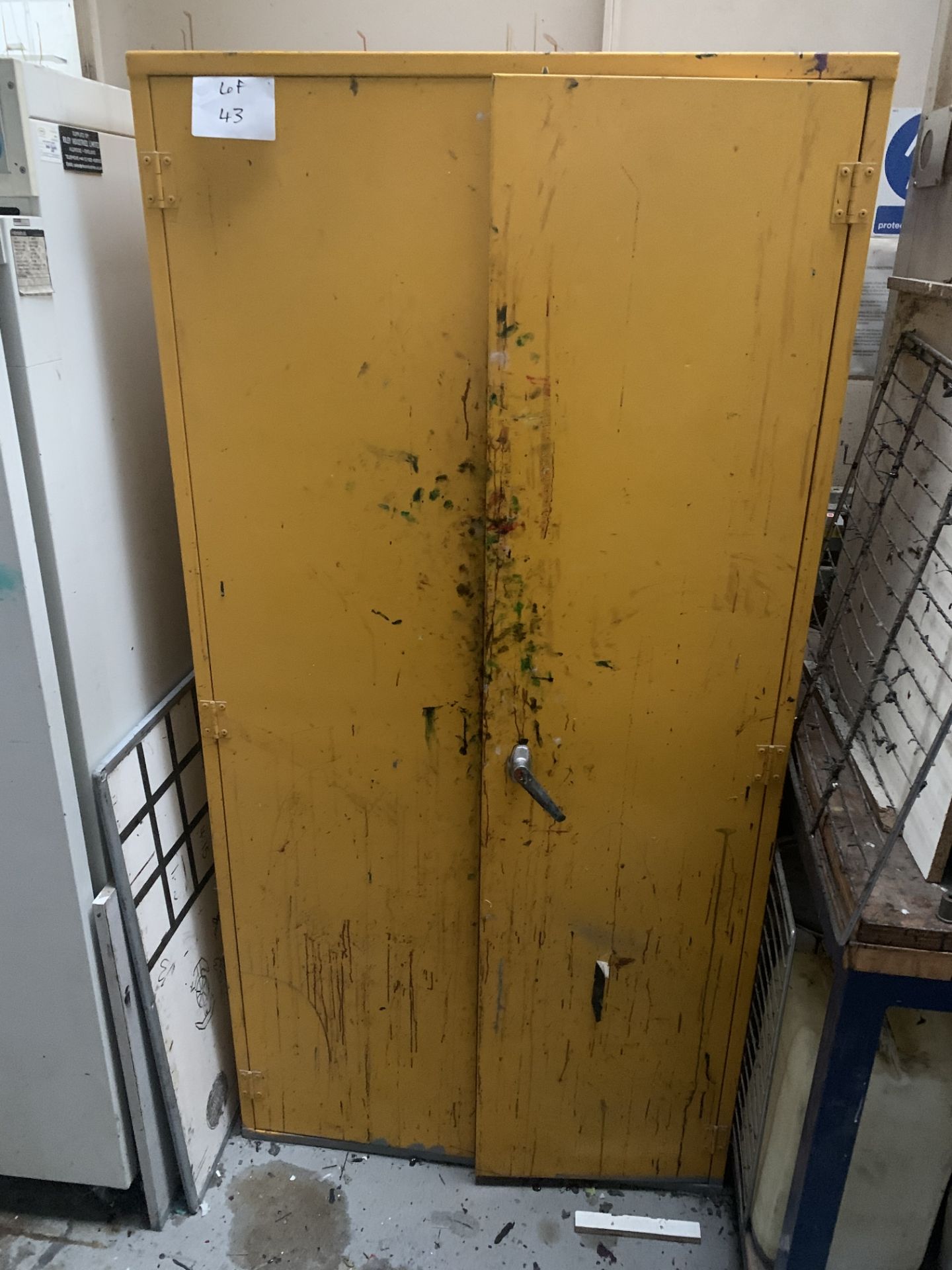 METAL CUPBOARD including CONTENTS to include various part tins paints and pigments