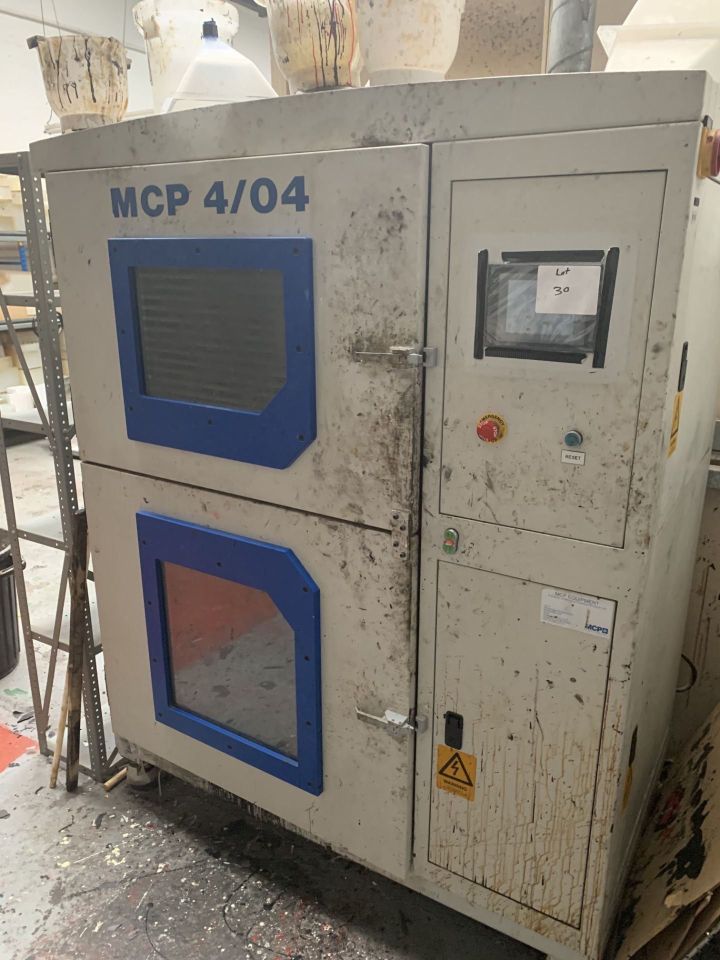 MCP 4/04 VACUUM CASTING MACHINE