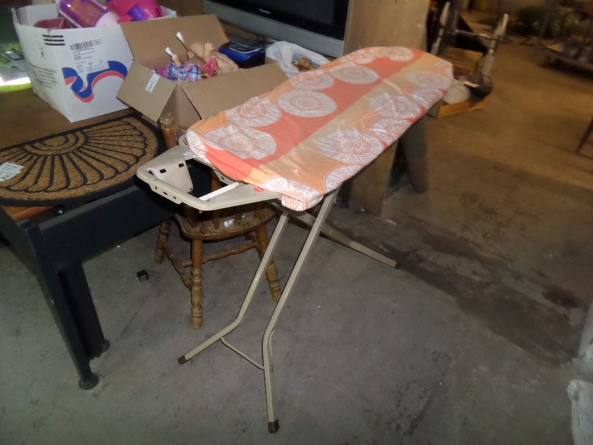 IRONING BOARD