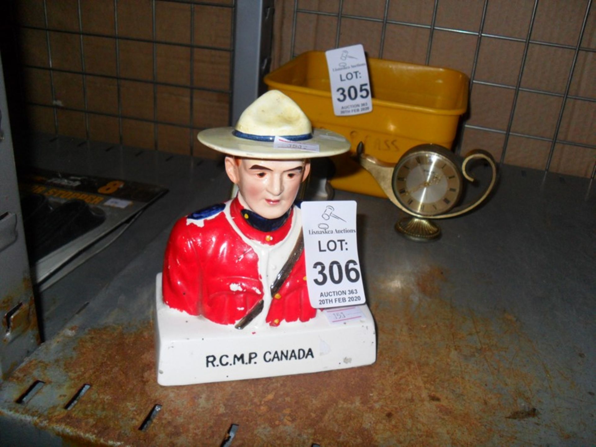 CANADIAN MOUNTY MONEYBOX