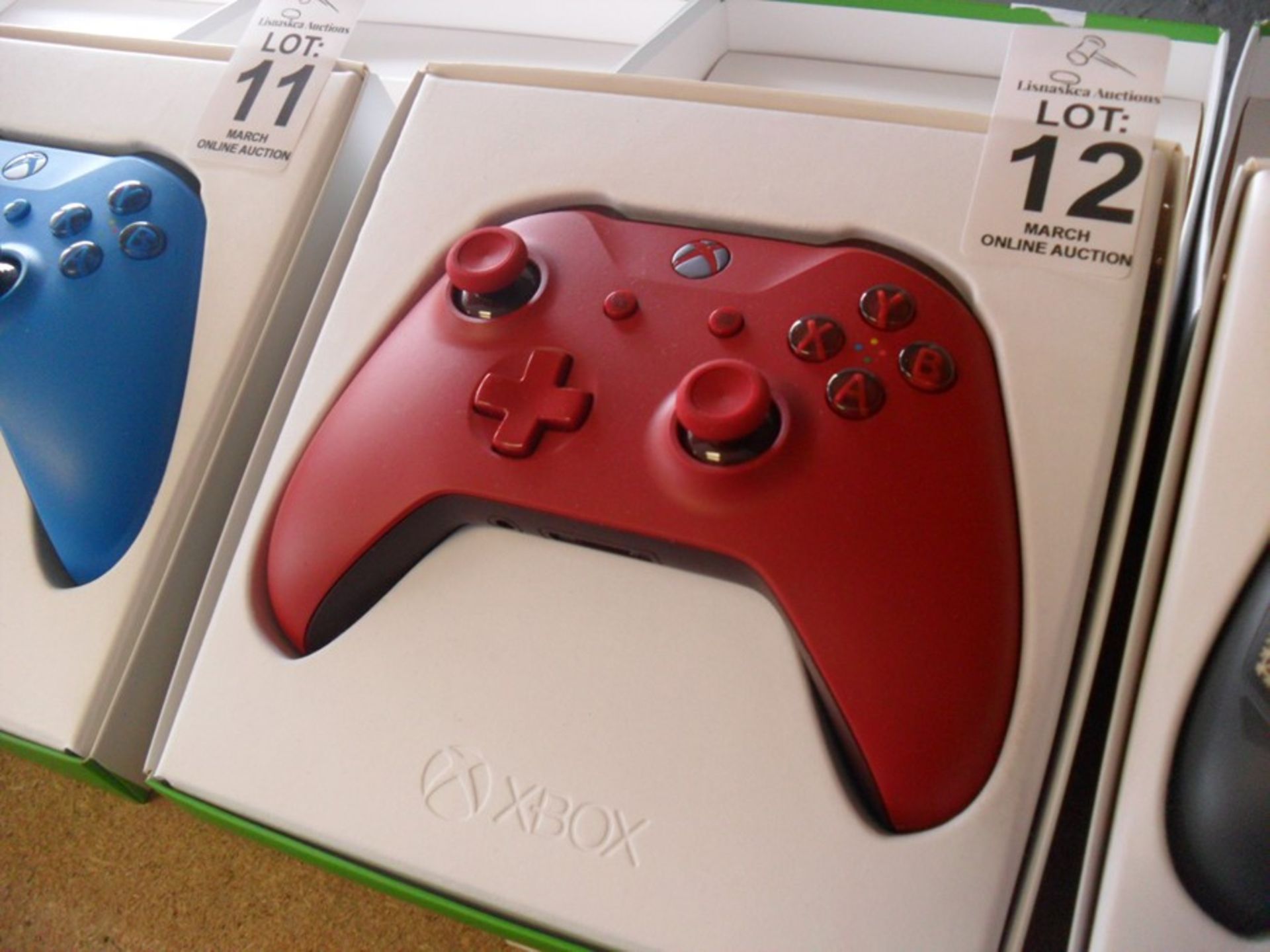 XBOX ONE CONTROLLER (RED)