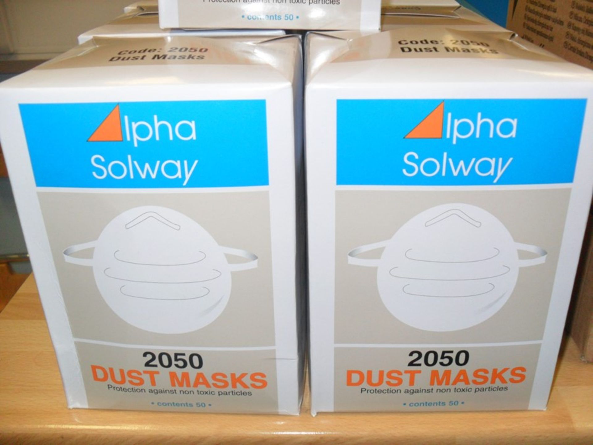 50 X IPHA SOLWAY 2050 DUST MASKS