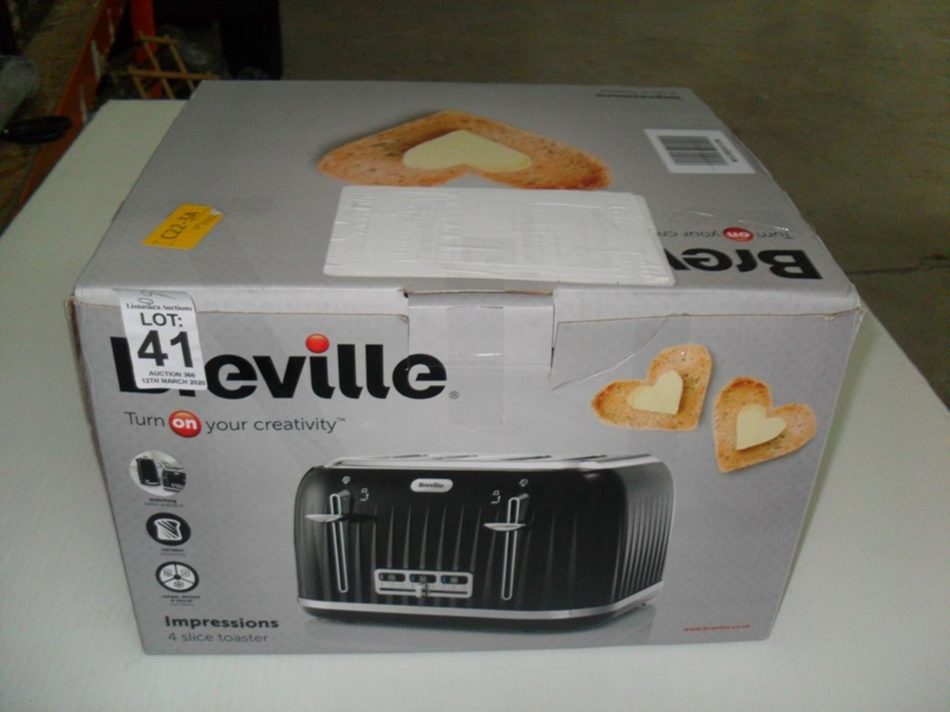 BREVILLE IMPRESSIONS 4 SLICE TOASTER (SHOP CLEARANCE)