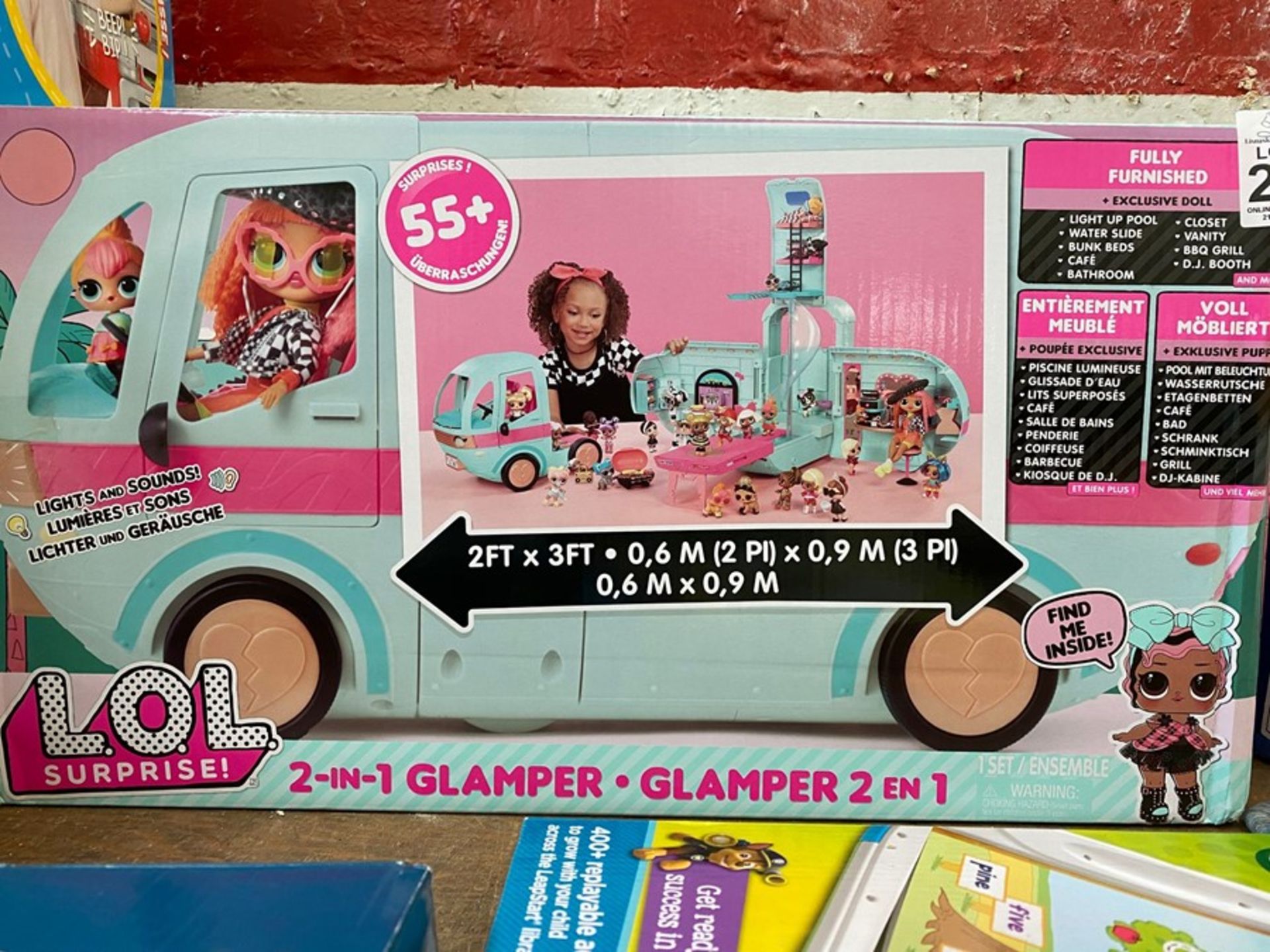 LOL SURPRISE! 2-IN-1 GLAMPER