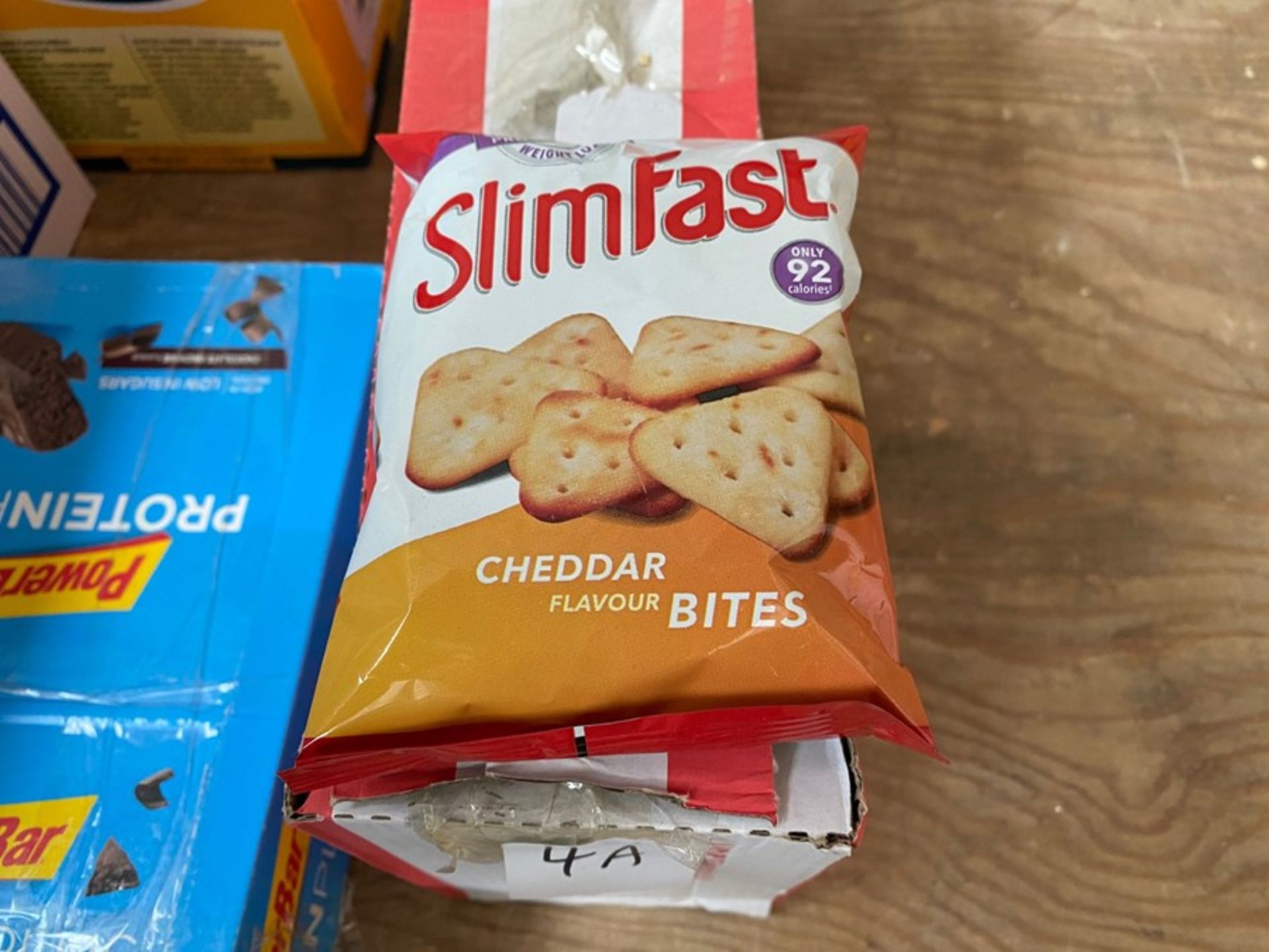 BOX OF SLIMFAST CHEDDAR FLAVOUR BITES