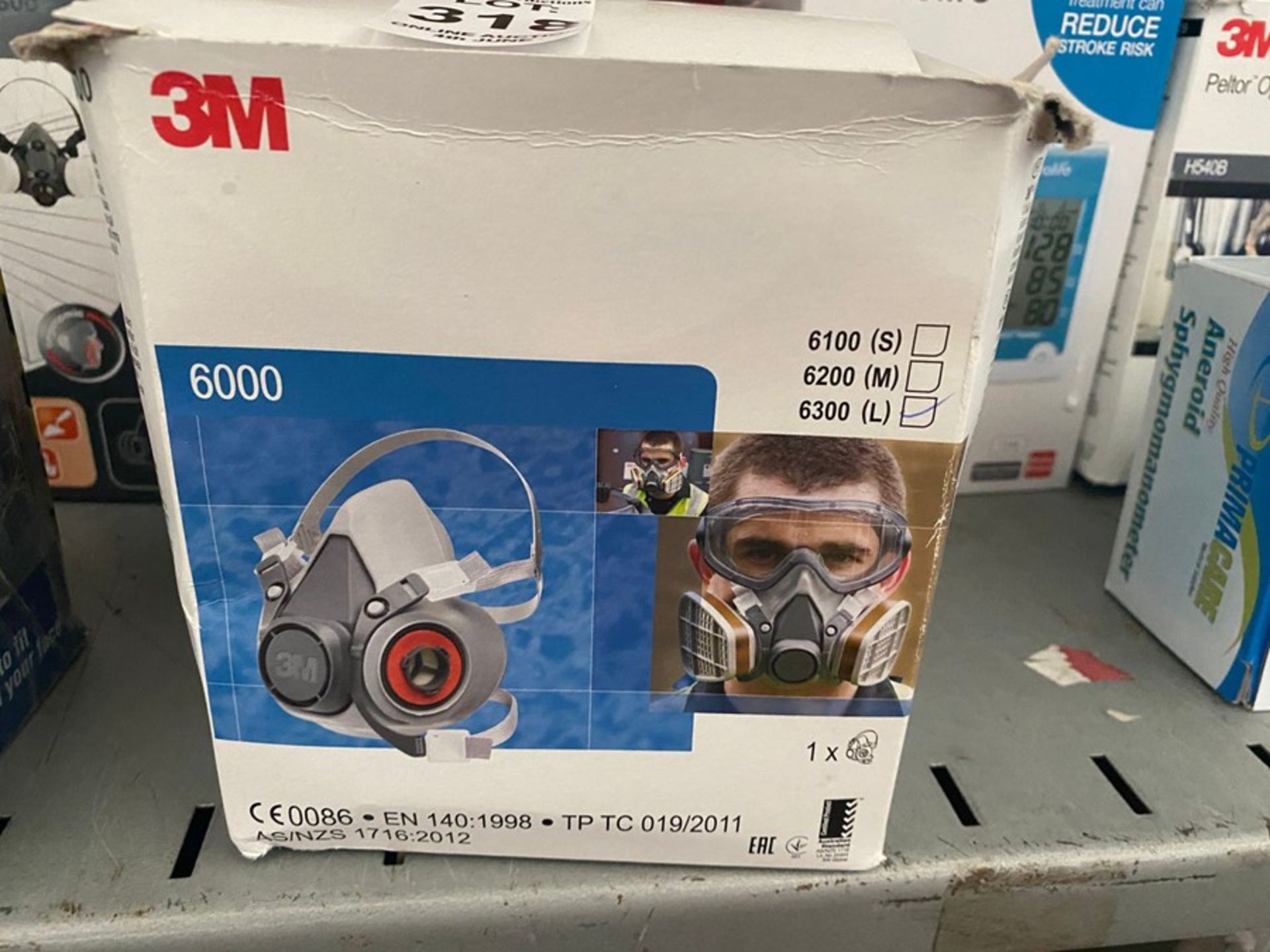 3M 6000 INDUSTRIAL FACE MASK