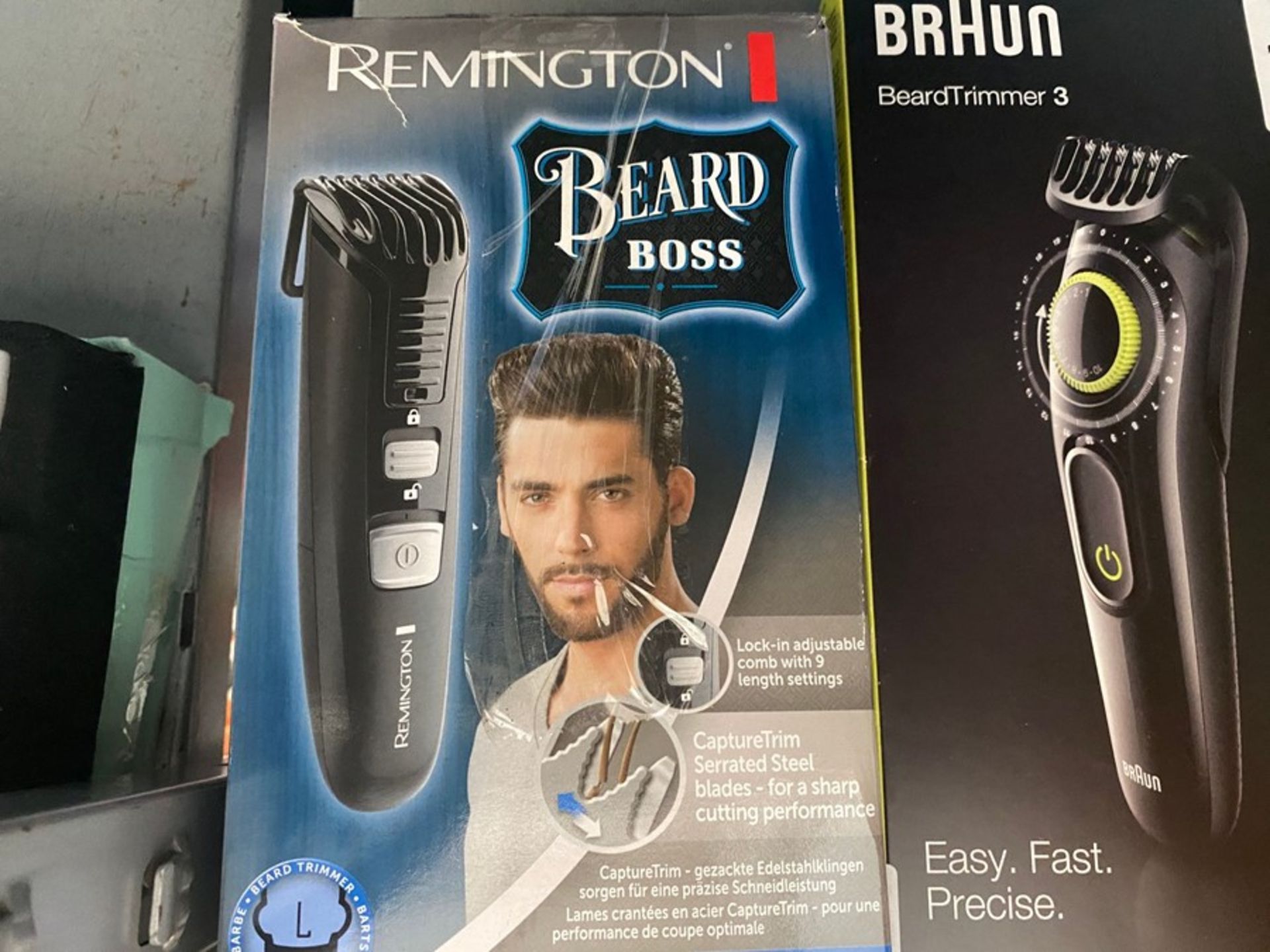 REMINGTON BEARD BOSS CLIPPER (WORKING)