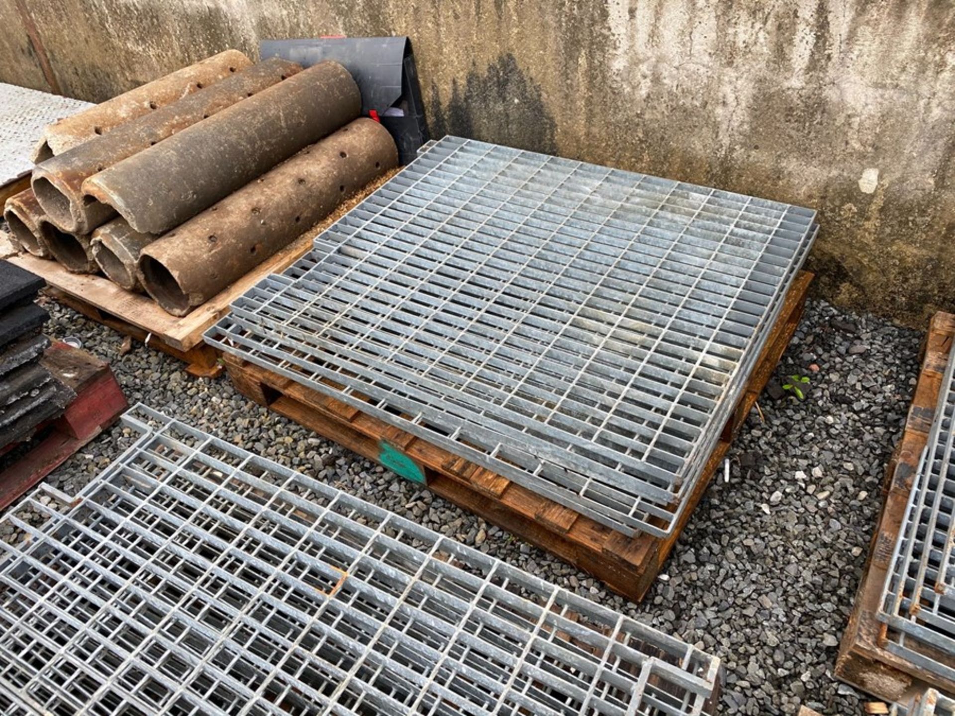 6X GALVANISED STEEL GRATES (45" X 39") (NO VAT ON HAMMER PRICE)