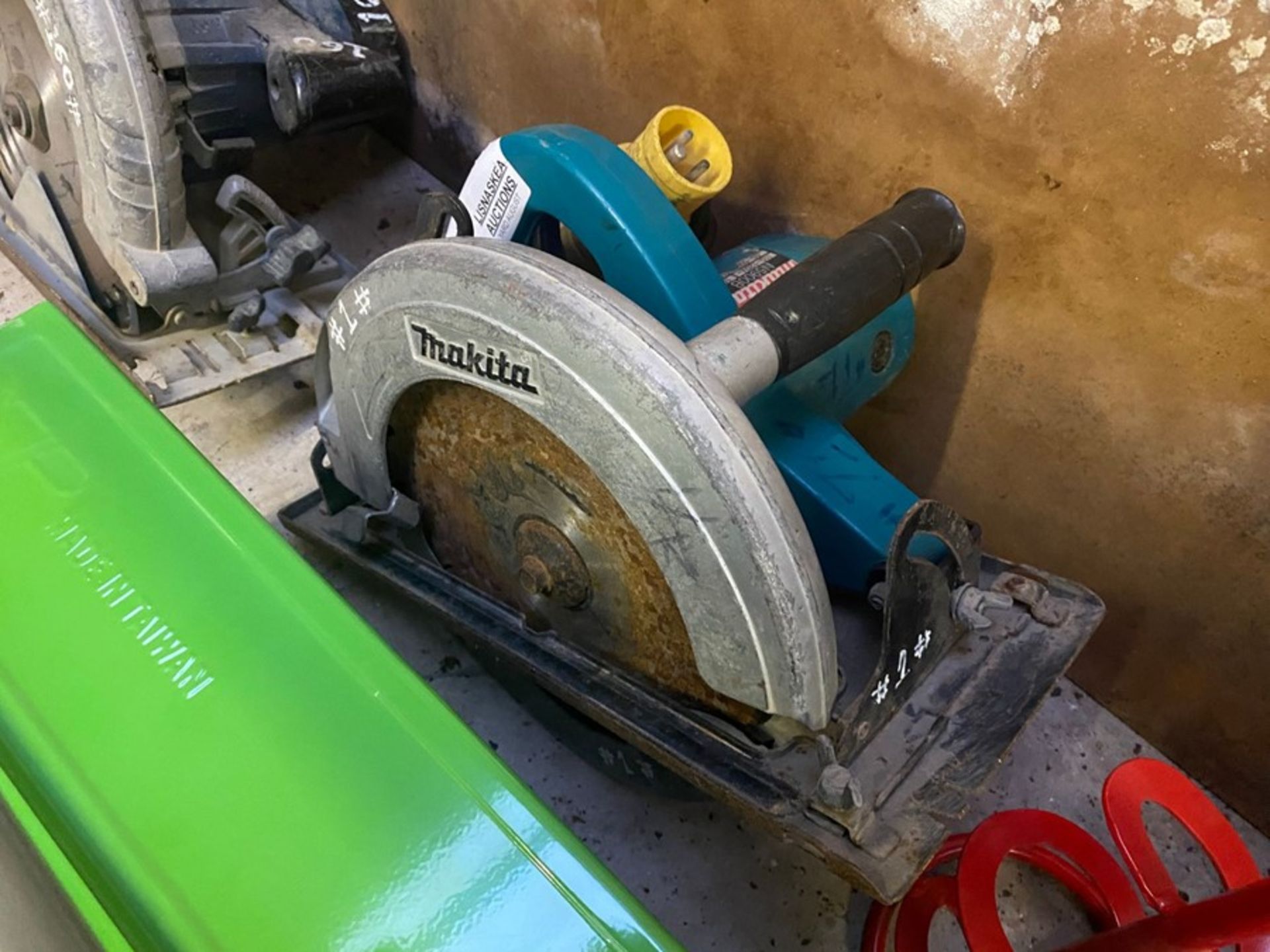 MAKITA N5900B 110V CIRCULAR SAW (PLUS VAT ON ITEM) (TESTED WORKING)