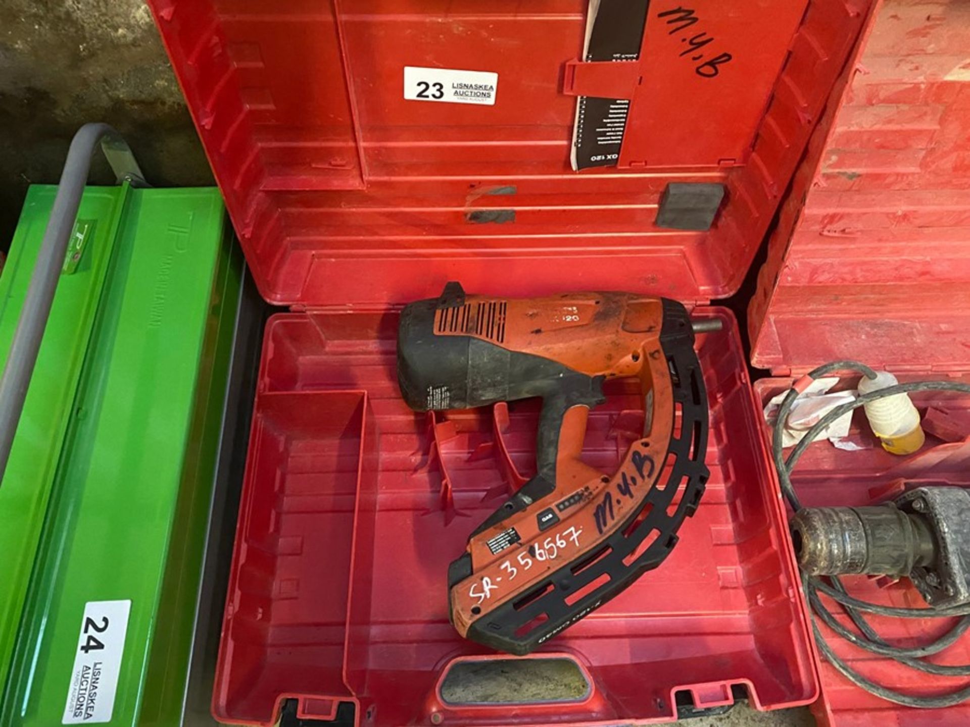 HILTI GX120 NAIL GUN (PLUS VAT ON ITEM) (WORKING)