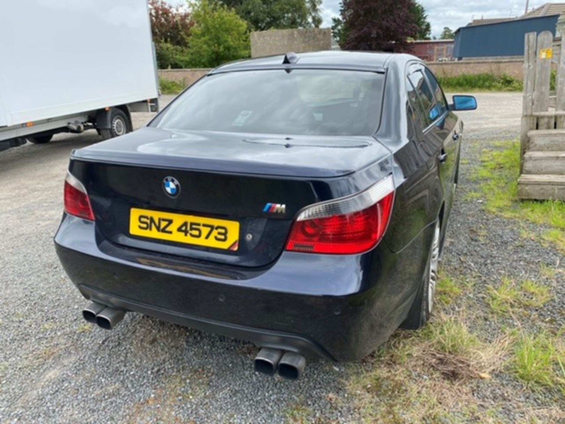 BMW 535D MSPORT SERIES IN BLACK (MOT TO SEPTEMBER) RUNNING WELL - Image 3 of 5