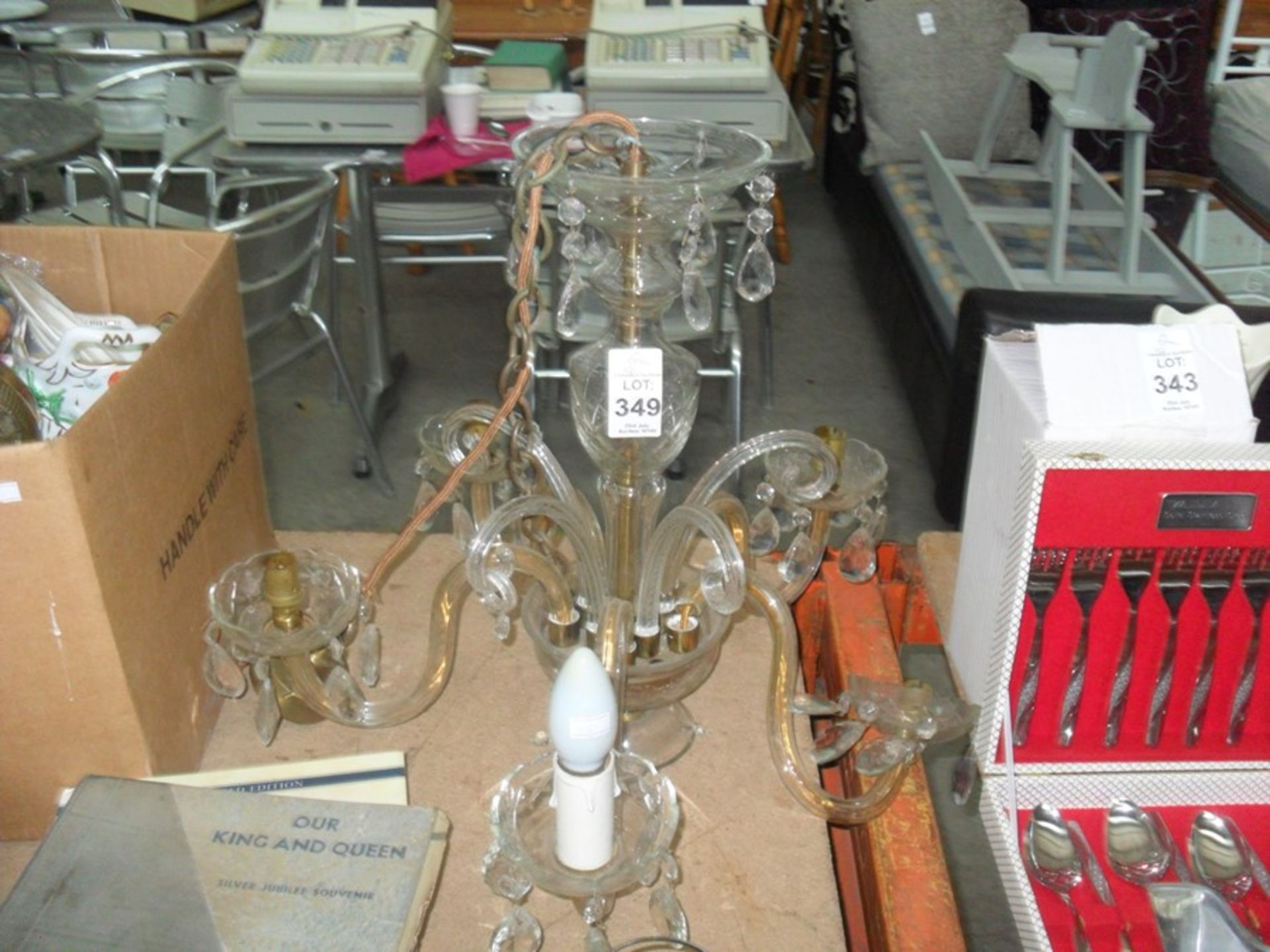 LARGE 5 ARMED CEILING LIGHT