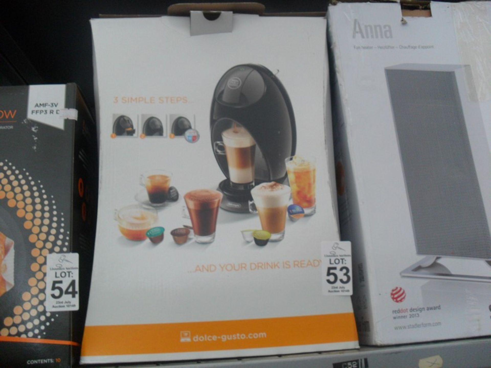 BOXED DOLCE GUSTO COFFEE MAKER