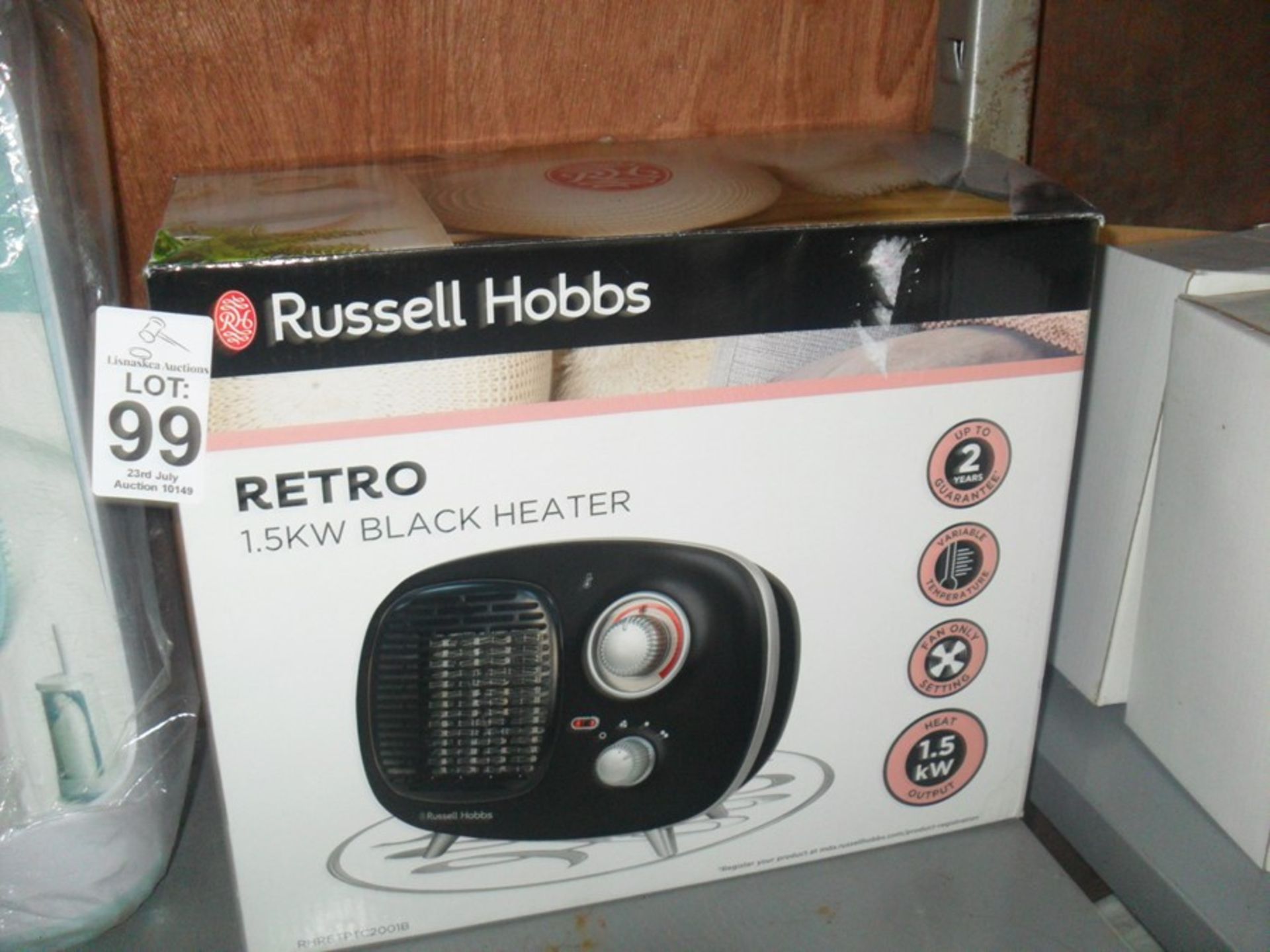 RUSSELL HOBBS RETRO STYLE BOXED HEATER