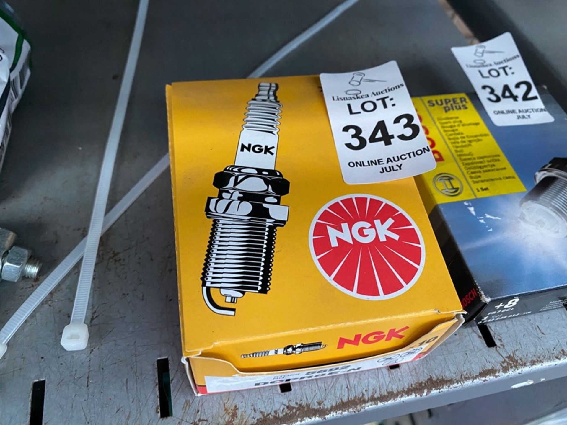 10X NGK SPARK PLUGS (NEW)