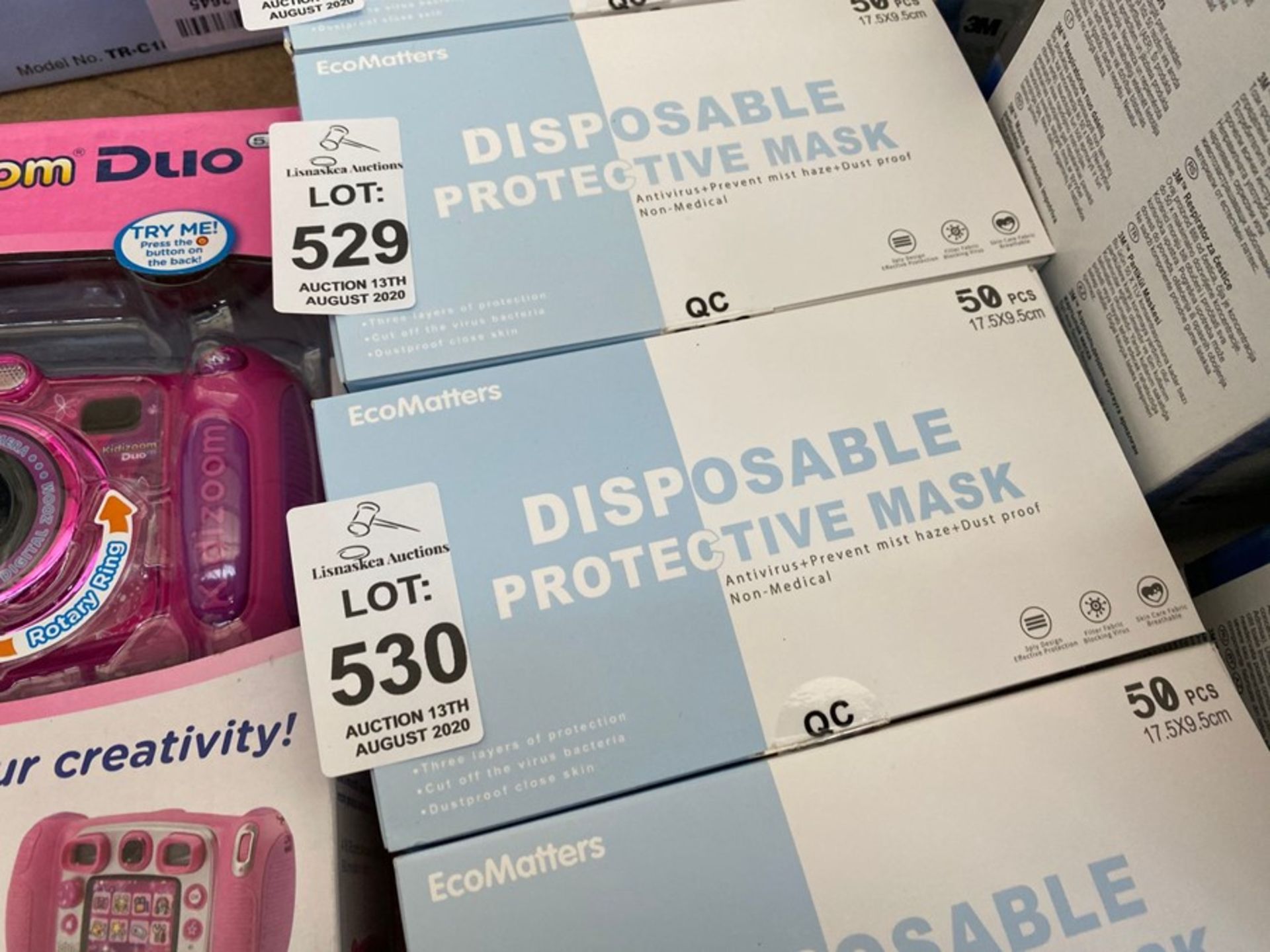 BOX OF 50 DISPOSABLE PROTECTIVE MASKS