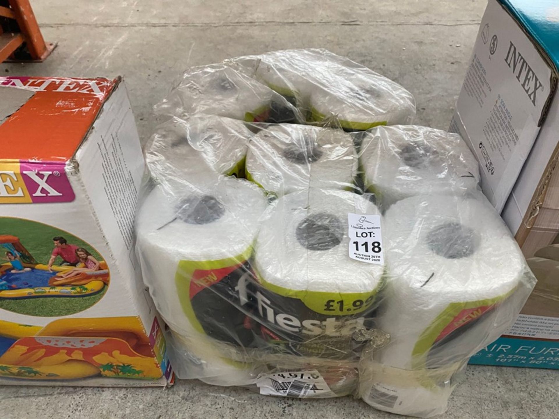 LOT OF FIESTA KITCHEN ROLL