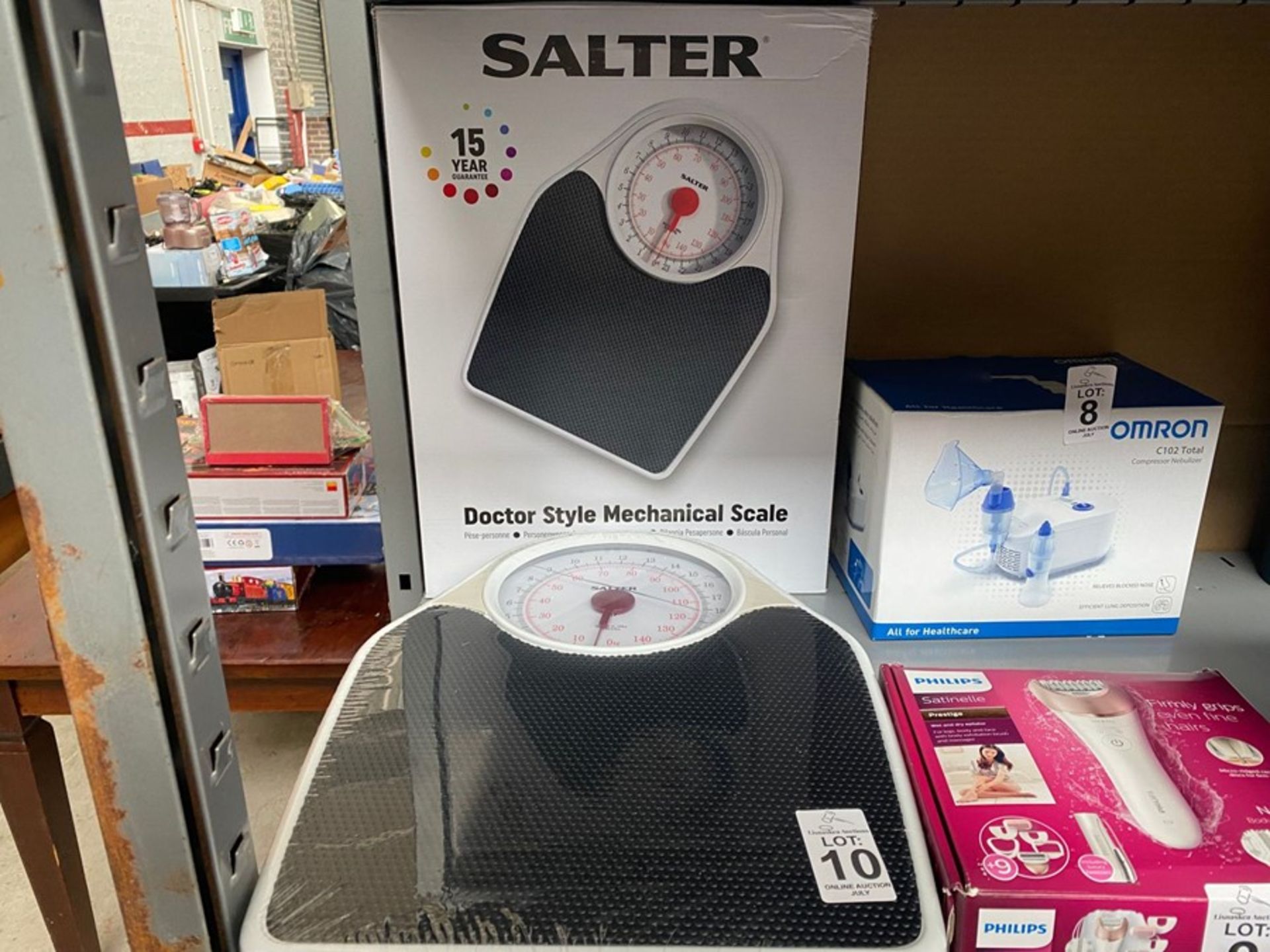 SALTER DOCTOR STYLE MECHANICAL SCALE (WORKING)