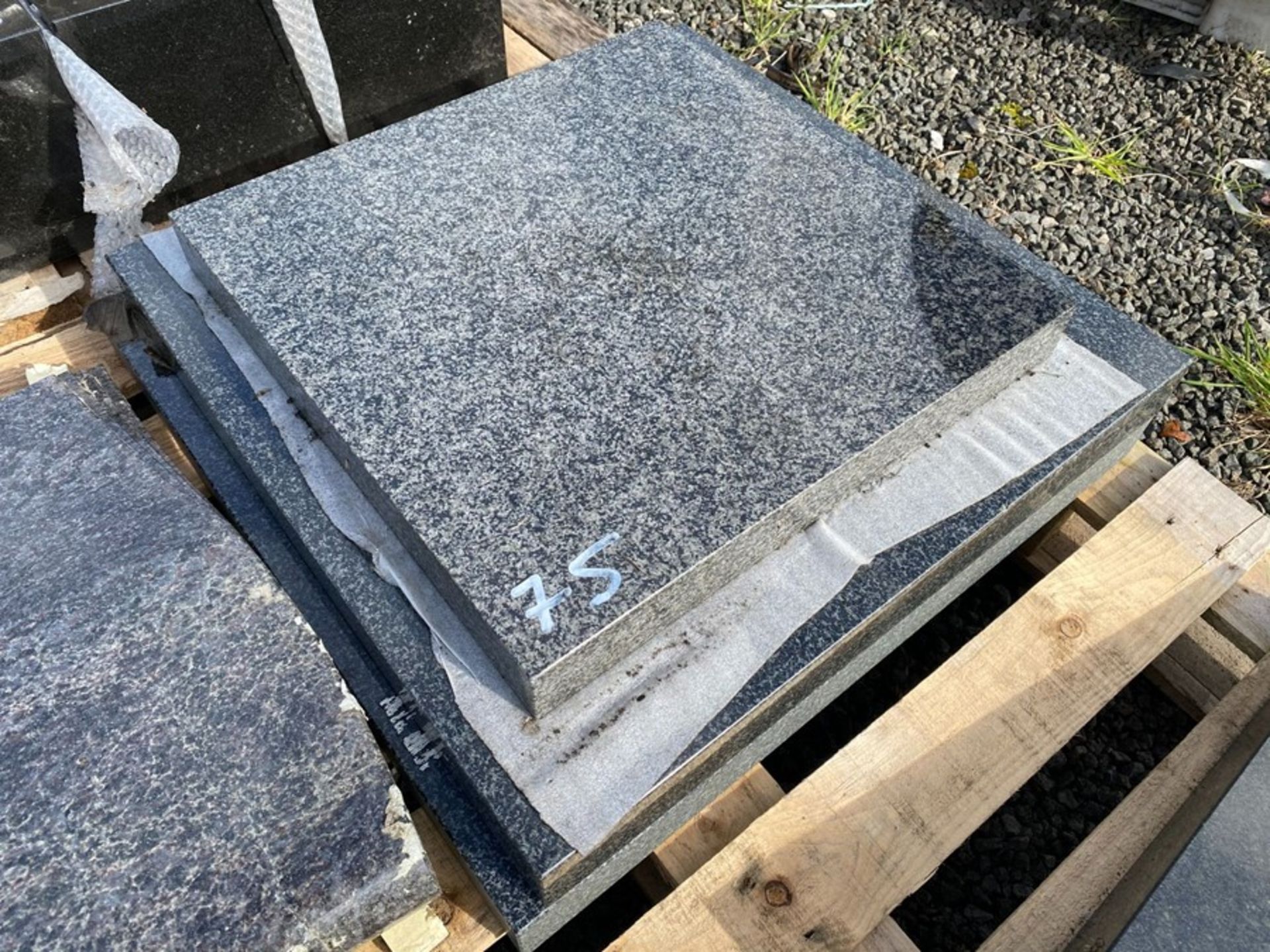 3X DARK GREY SLABS (VARIOUS SIZES)