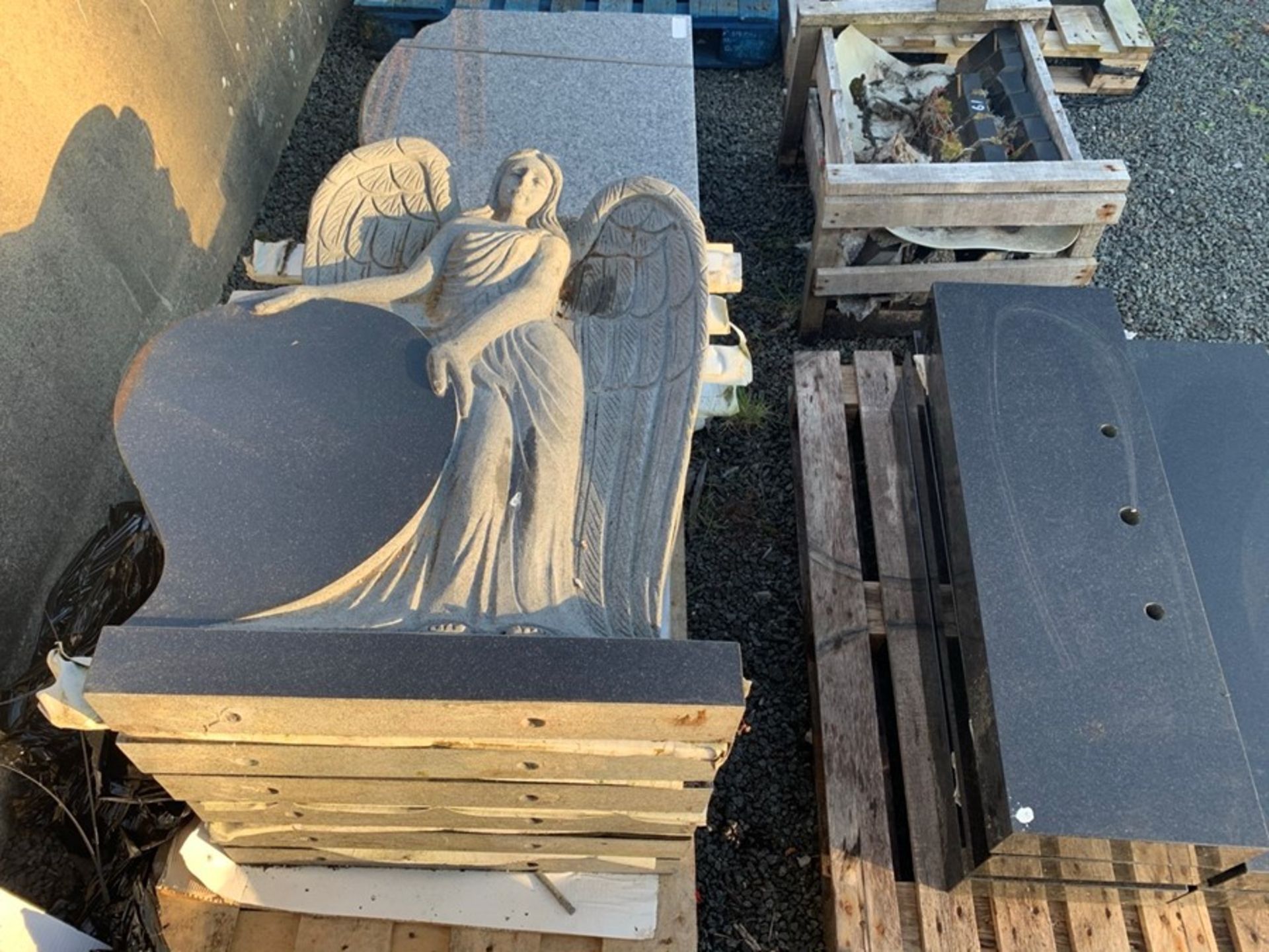 BLACK GRANITE ANGEL HEADSTONE & BASE 36" X 30" X 4" - 4" X 36" X 12"