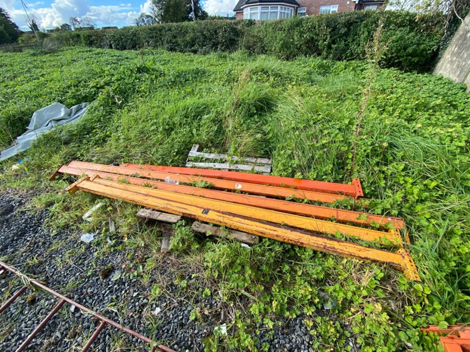 5X ASSORTED HEAVY DUTY RACKING BARS