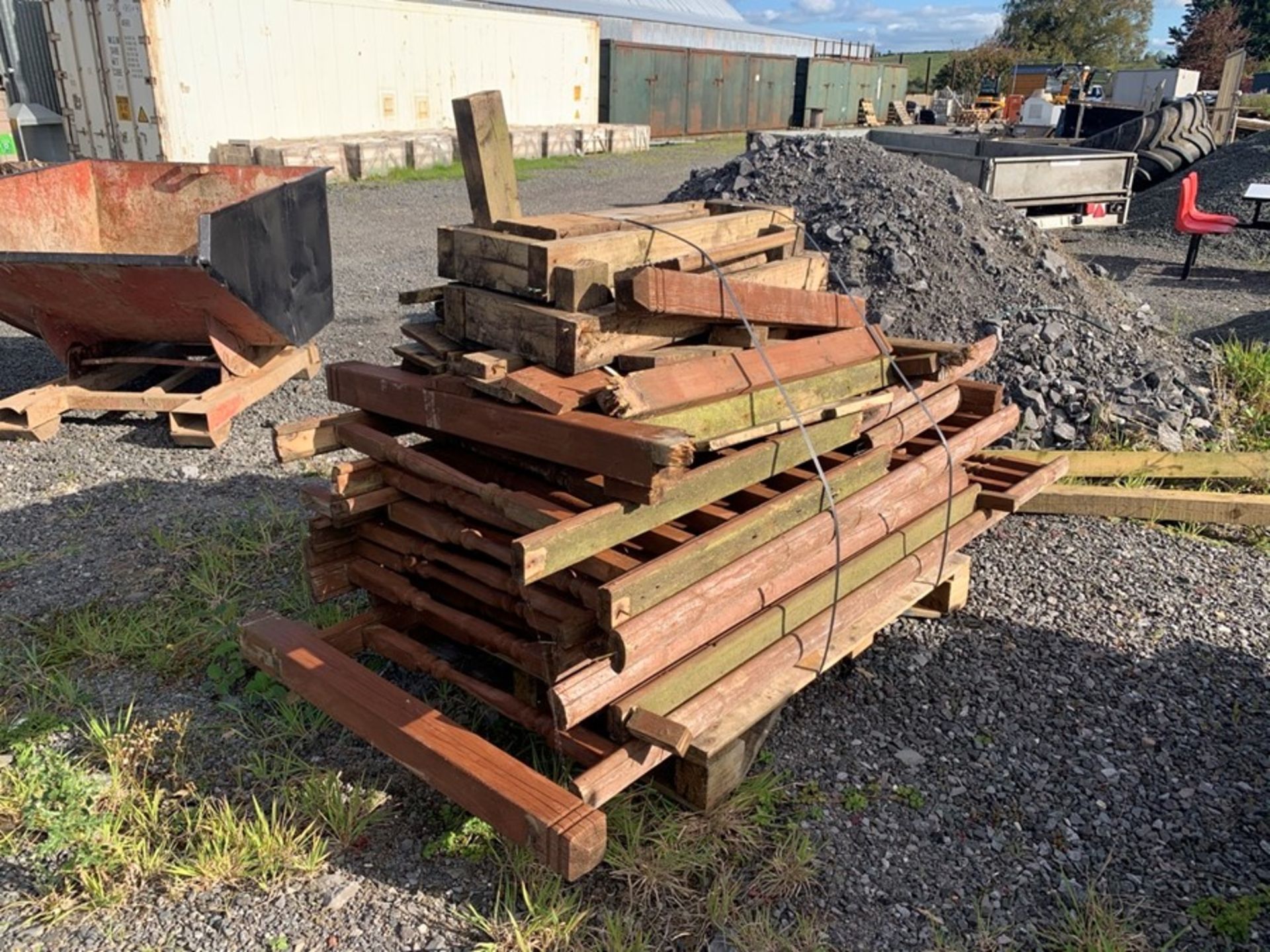 PALLET OF ASSORTED TIMBER - Image 2 of 2