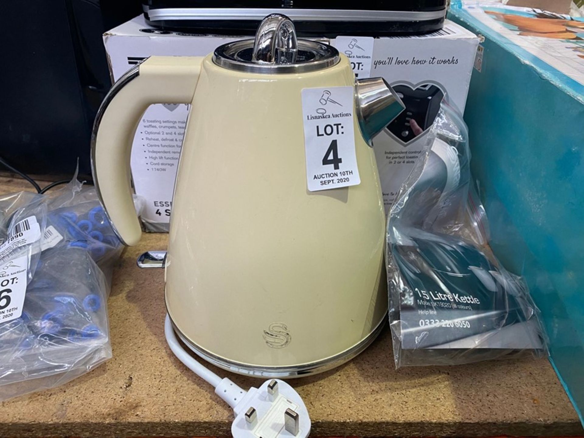 SWAN KETTLE (WORKING)