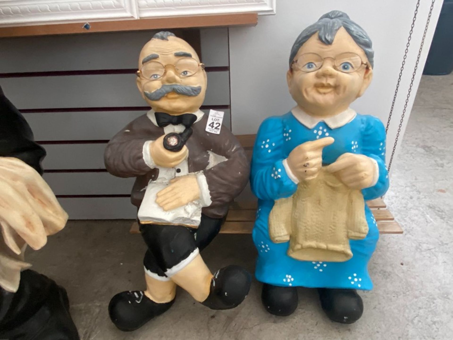 GRAN AND GRANDAD FIGURES ON BENCH 2FT TALL