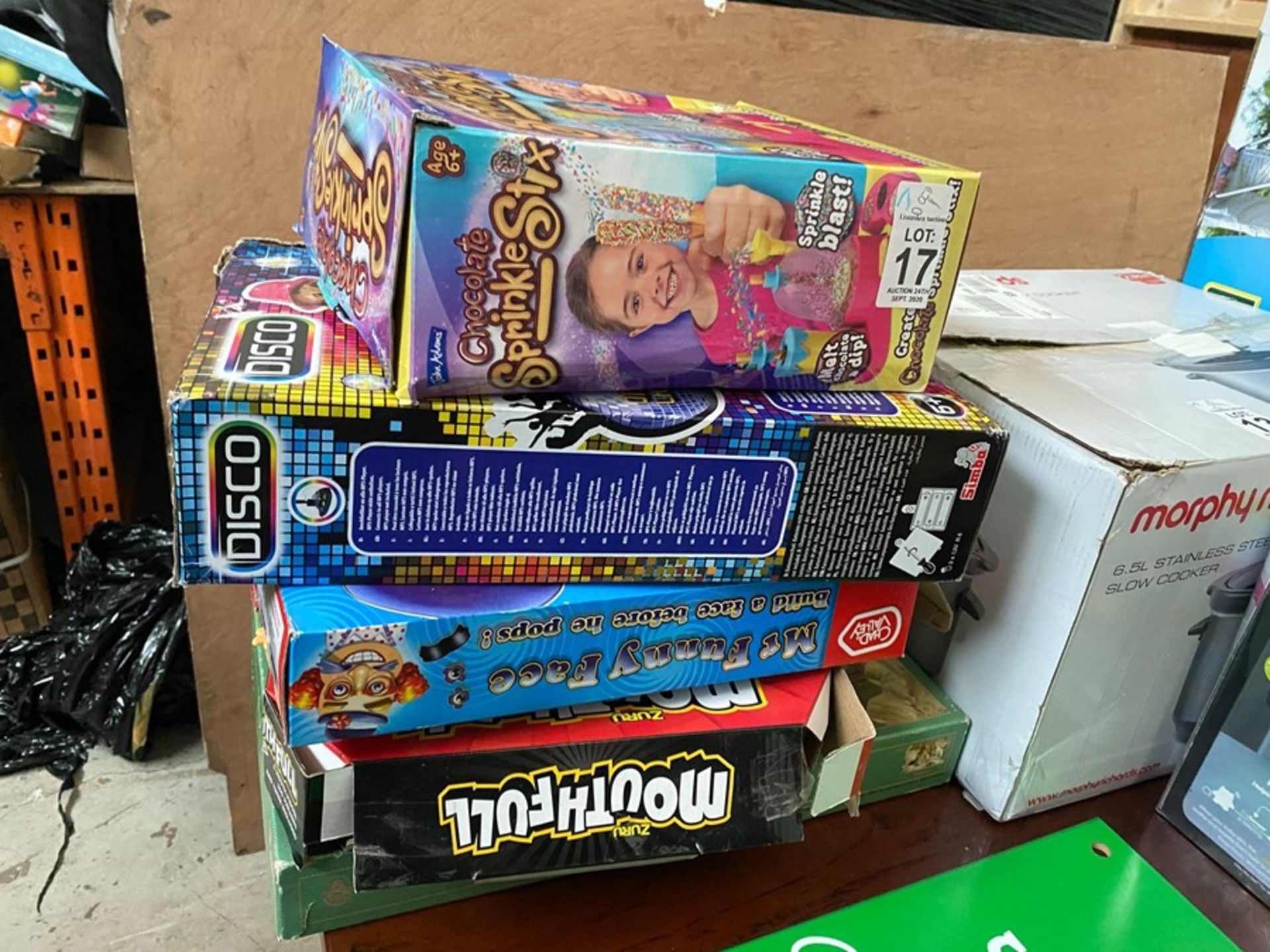 LOT OF GOOD BOXED TOYS (AND KARAOKE MICROPHONE)