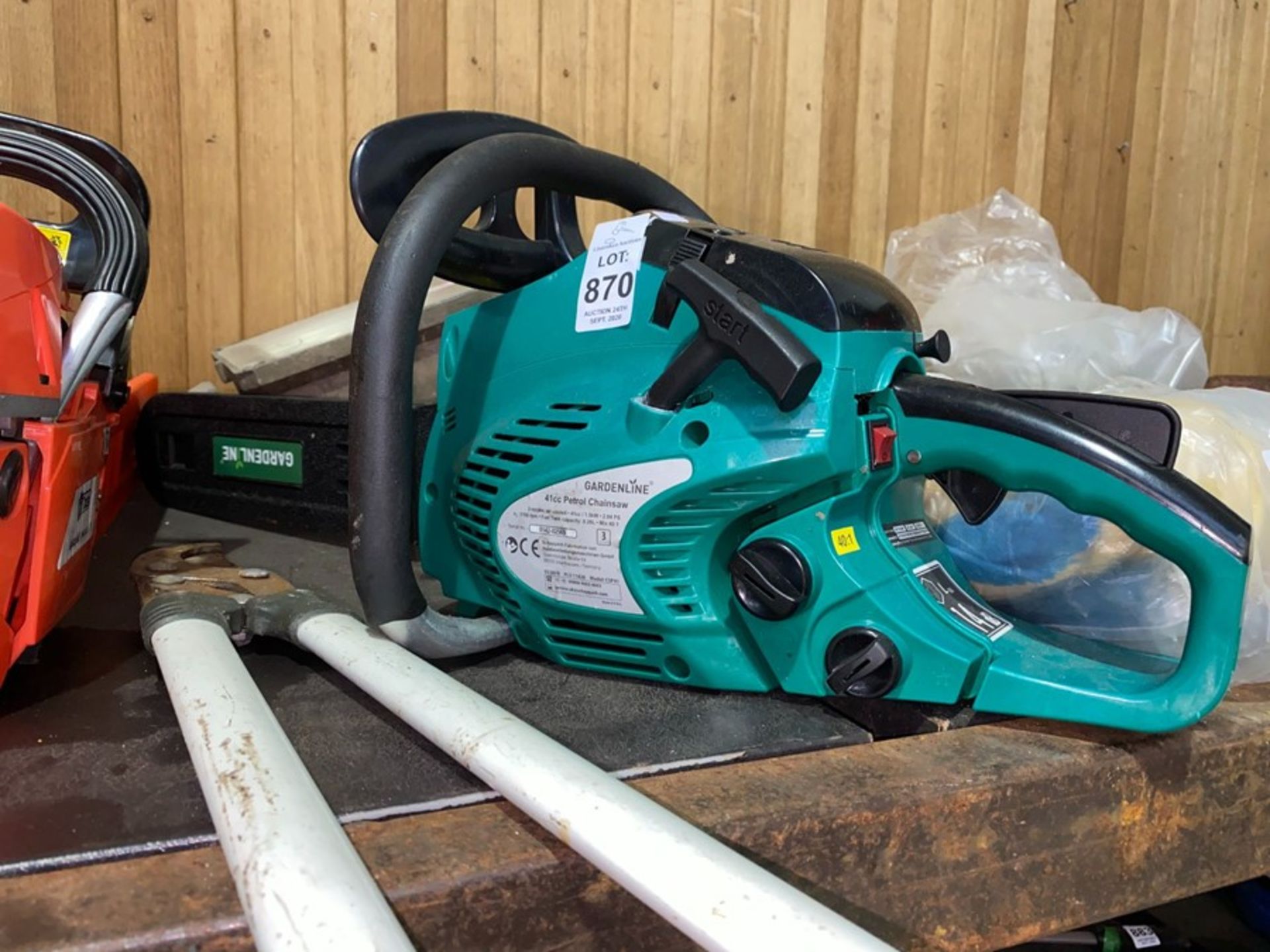 NEW GREEN GARDENLINE CHAINSAW - Image 2 of 2