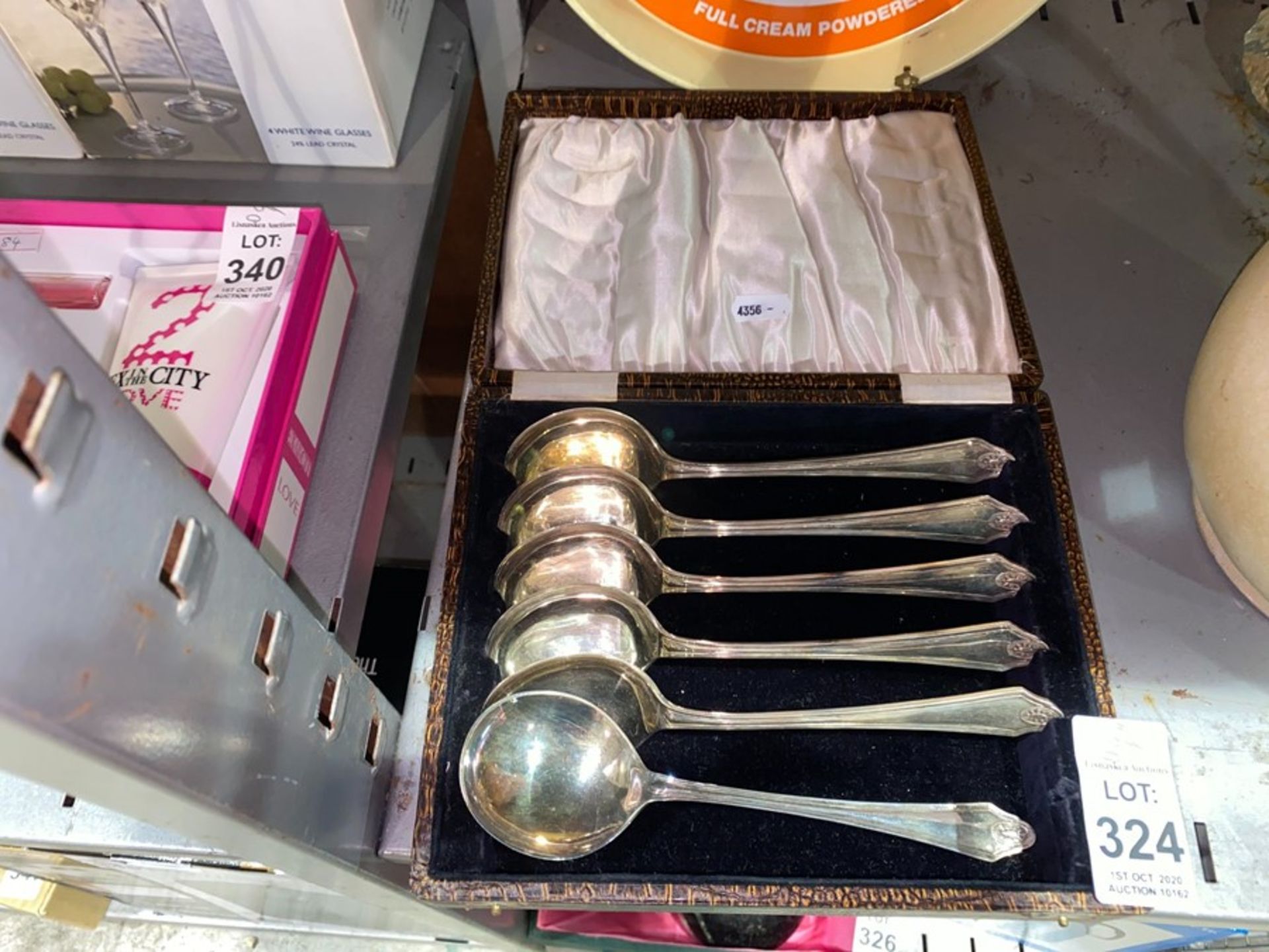 CANTEEN OF SOUP SPOONS