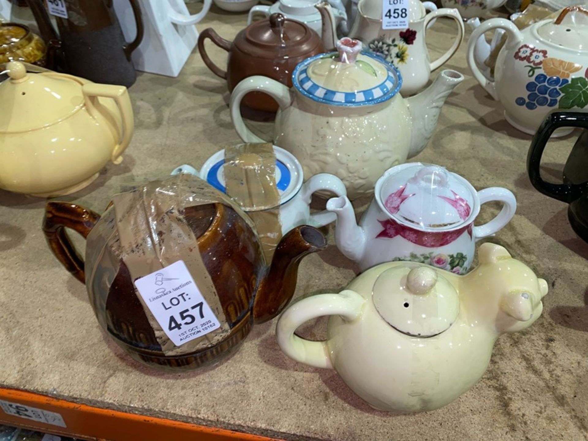 LOT OF 5 COLLECTABLE TEAPOTS