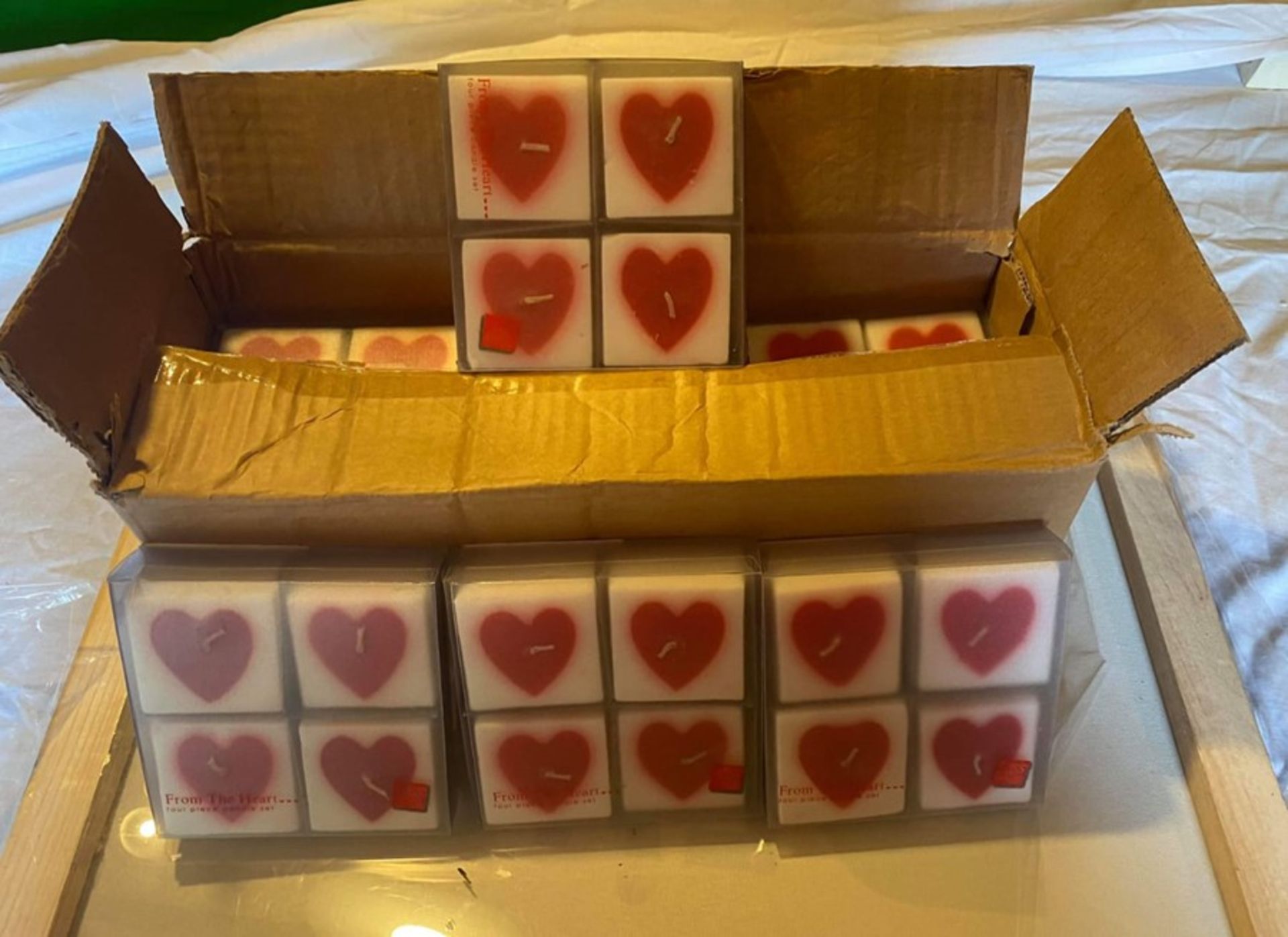 10 X 4 PACK VALENTINE CANDLES