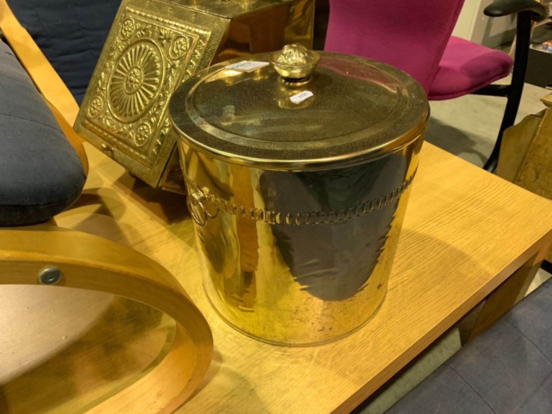 BRASS FIRESIDE BUCKET - Image 2 of 2