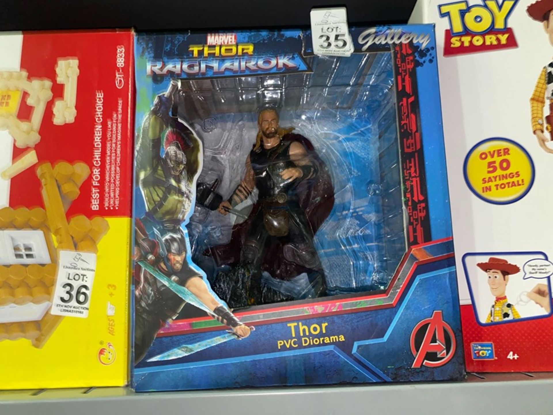 MARVEL THOR RAGNAROK FIGURE