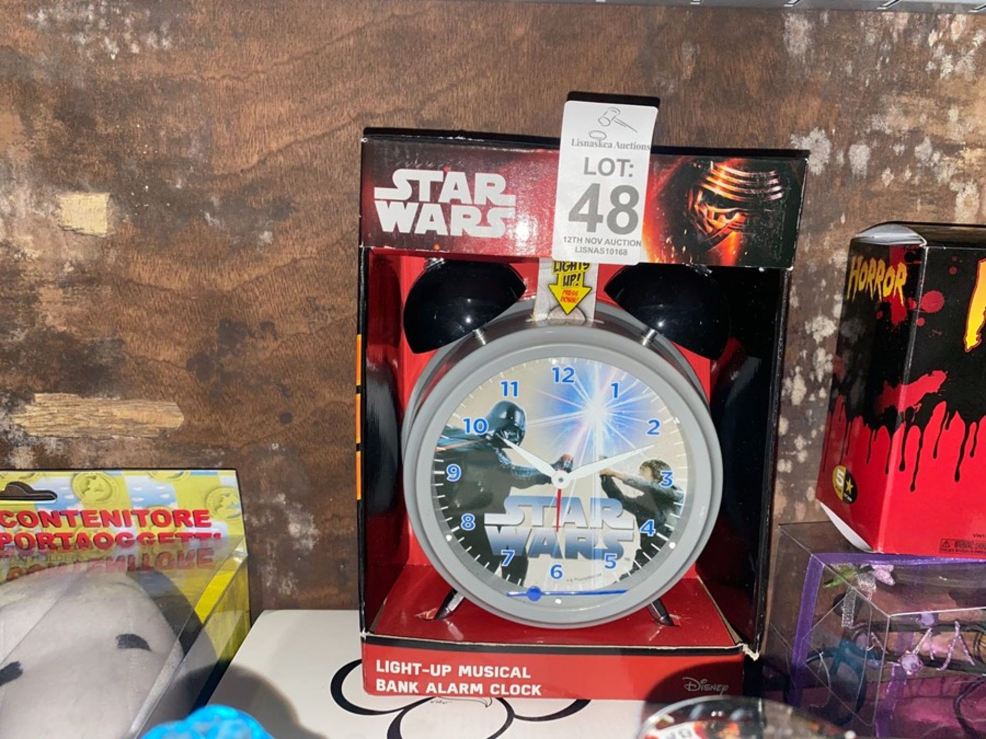 DISNEY STAR WARS LIGHT UP MUSICAL ALARM CLOCK - Image 2 of 3