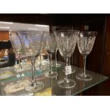 SET OF 6 EDGED WINE GLASSES