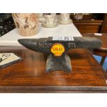 MINIATURE SHELL ANVIL