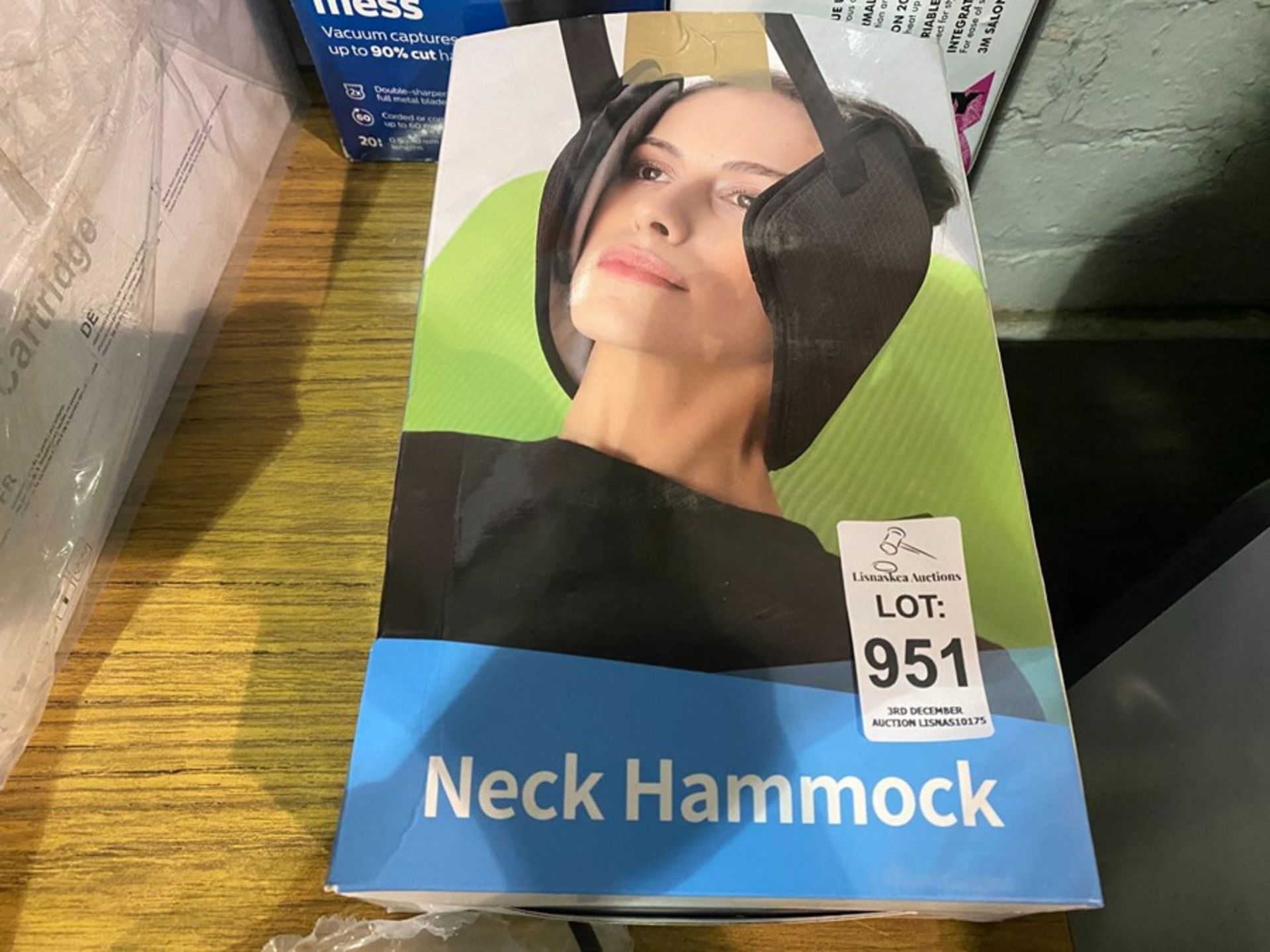 NECK HAMMOCK