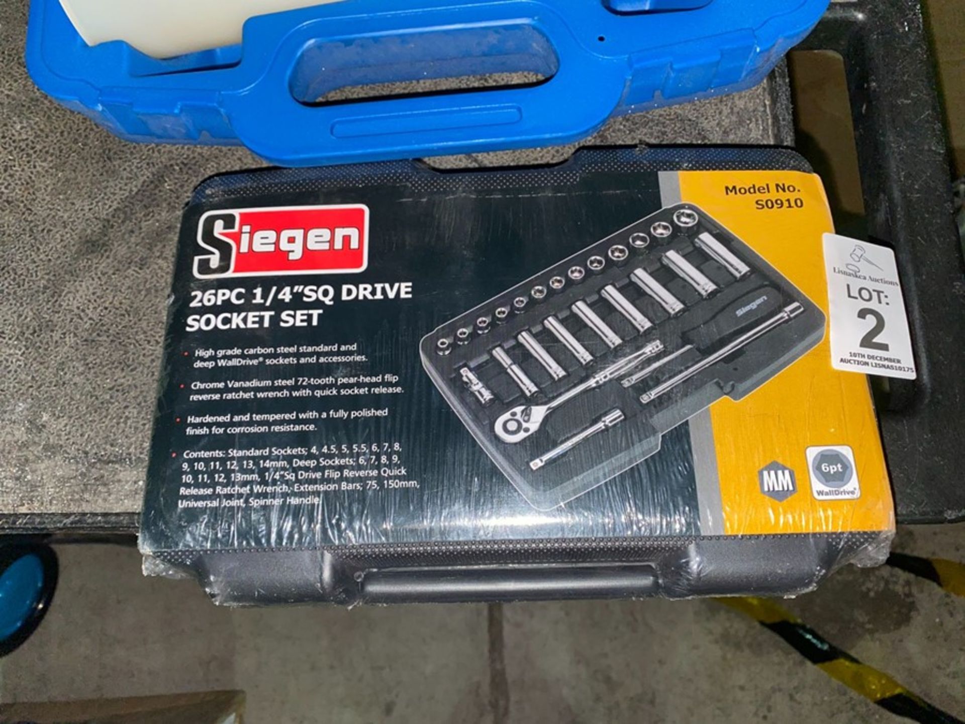 SIEGEN 26PIECE 1/4 SQ DRIVE SOCKET SET (NEW SEALED)