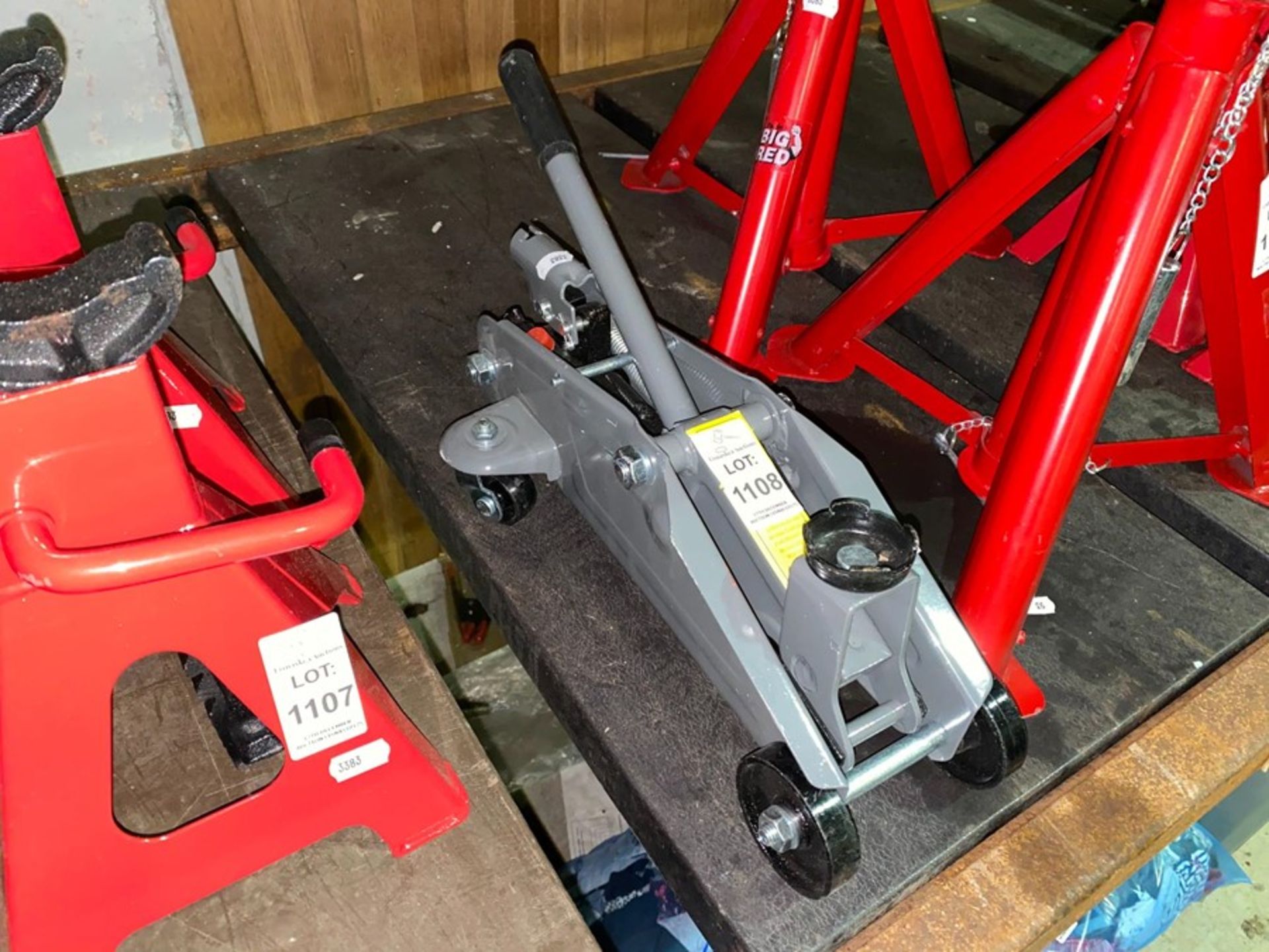 SMALL TROLLEY JACK