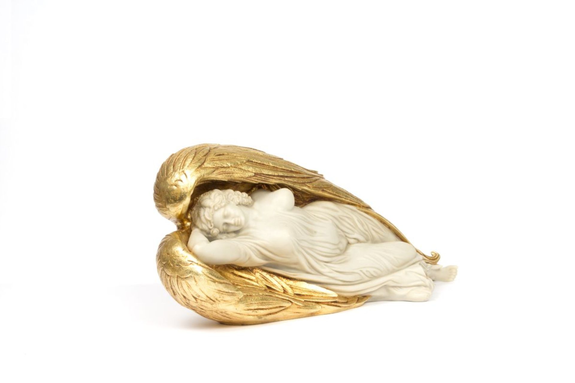 Fuchs, ErnstSleeping Angel, 2015Polymeric Art Casting, Partly Gold-platedsigned and numbered: 26/ - Bild 2 aus 5