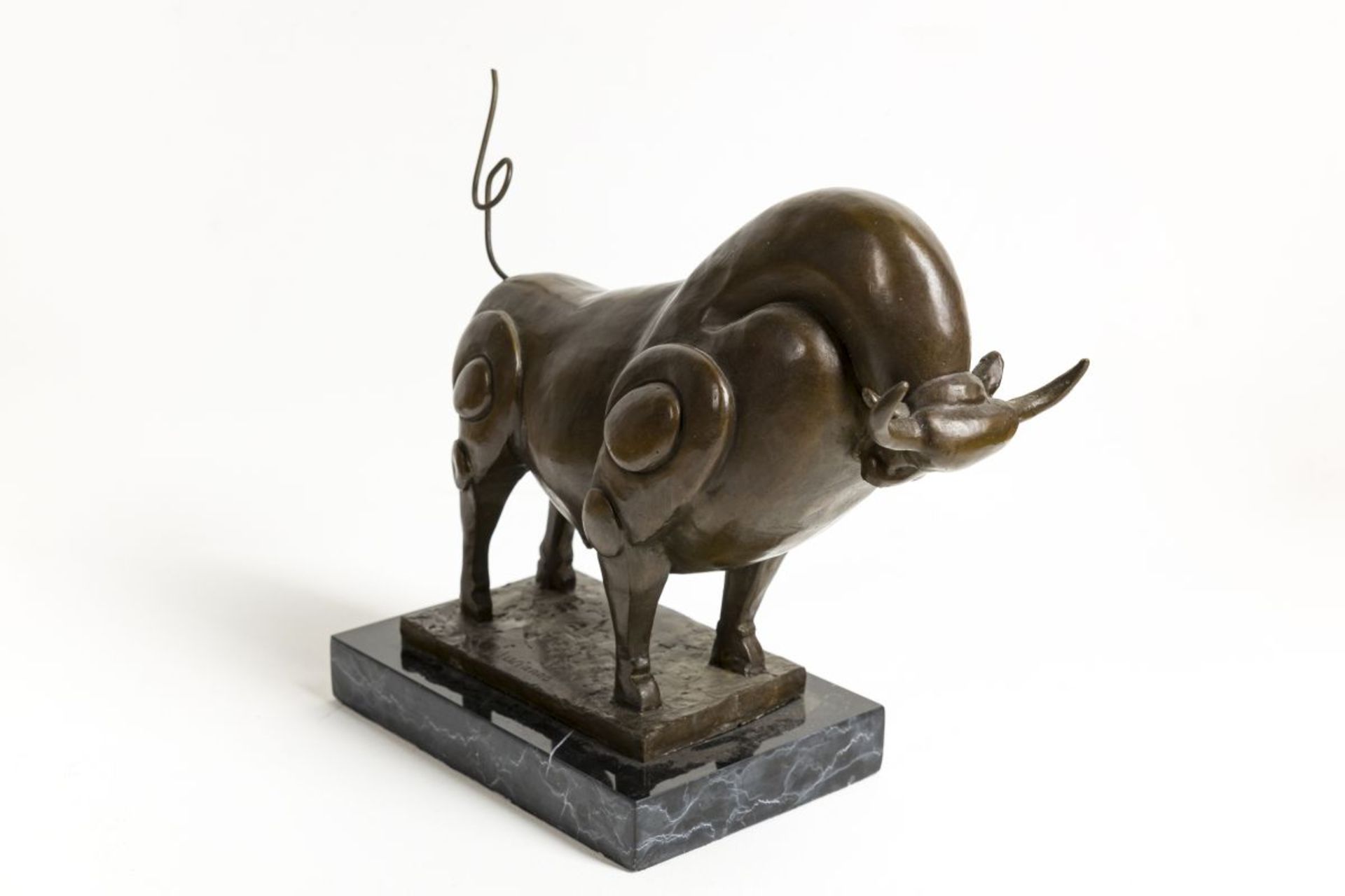 Lucianno, L.BullPatinated Bronze on Granite Pedestalsignedapprox. 9,8 x 11,8 x 3,6 inLucianno, L.