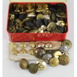 Buttons tin of varied types mostly military (Qty)