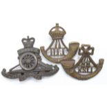 Badges (3) original Officer's bronze Hat badges comprising Royal Artillery (Queen's Crown), D.L.I. &